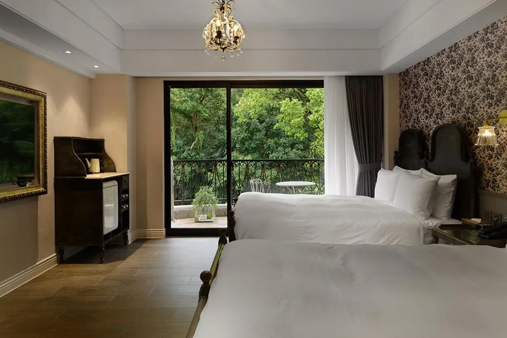 Bed in 格拉斯行館 Grasse Grace Manor 苗栗唯一SLH會員