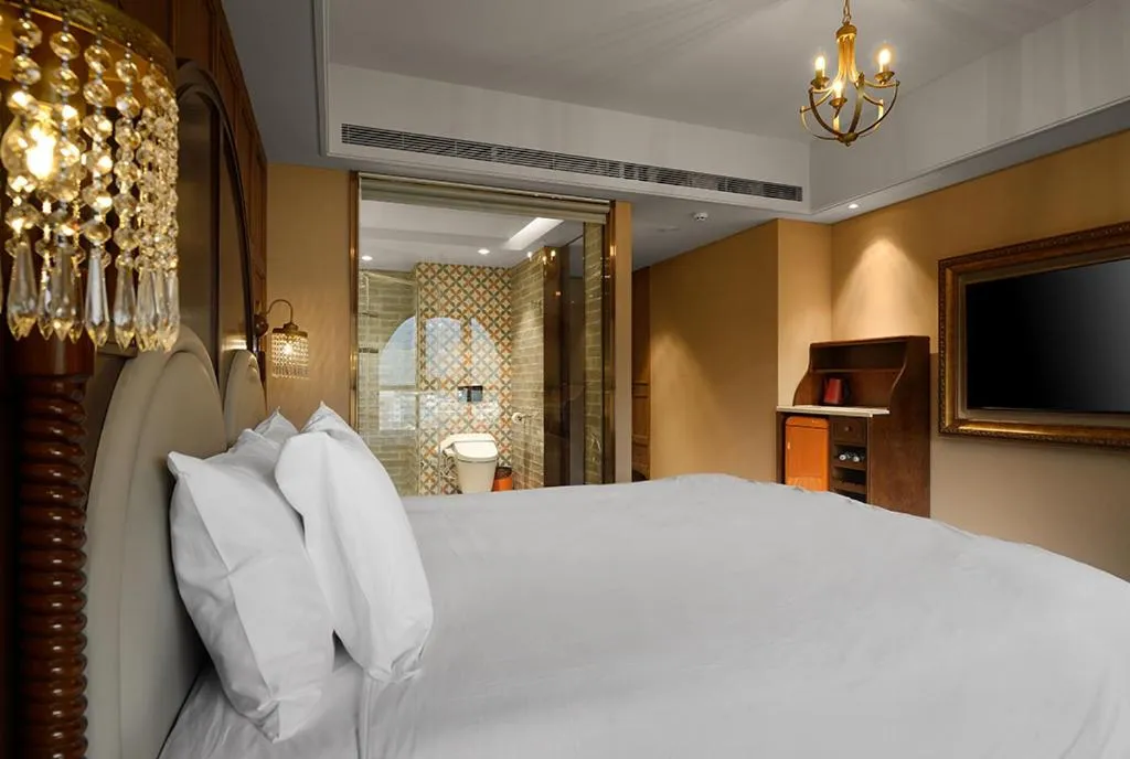 Bed in 格拉斯行館 Grasse Grace Manor 苗栗唯一SLH會員