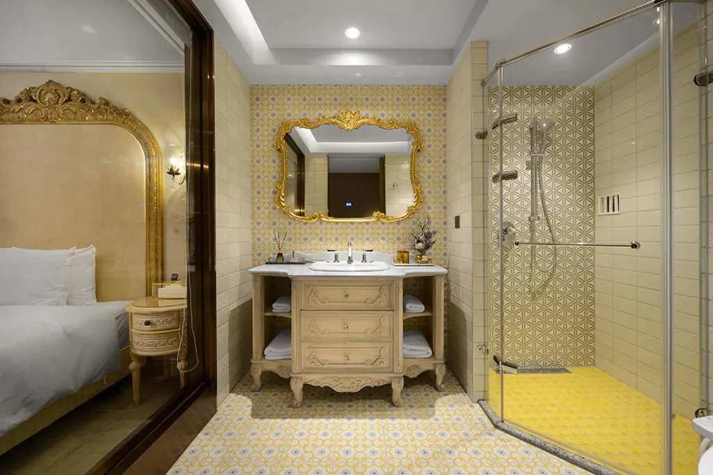 Bed in 格拉斯行館 Grasse Grace Manor 苗栗唯一SLH會員