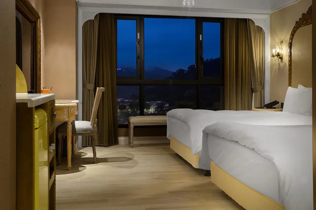 Bed in 格拉斯行館 Grasse Grace Manor 苗栗唯一SLH會員