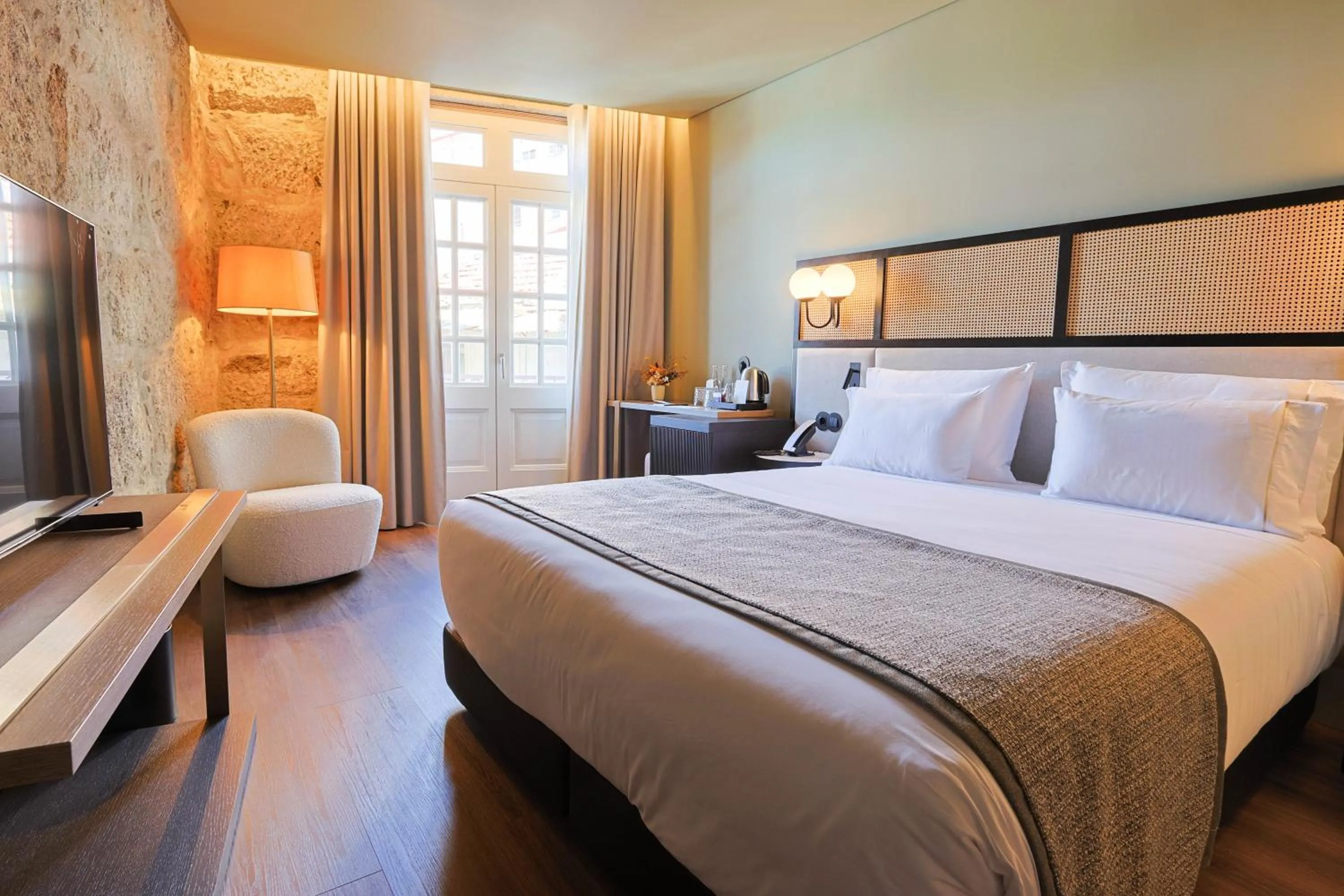 Bedroom, Bed in Timbre Virtudes