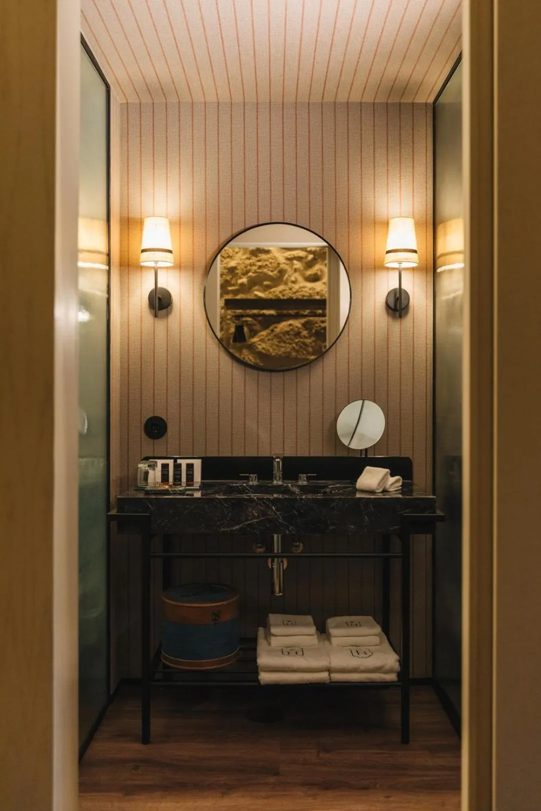 Shower in Timbre Virtudes