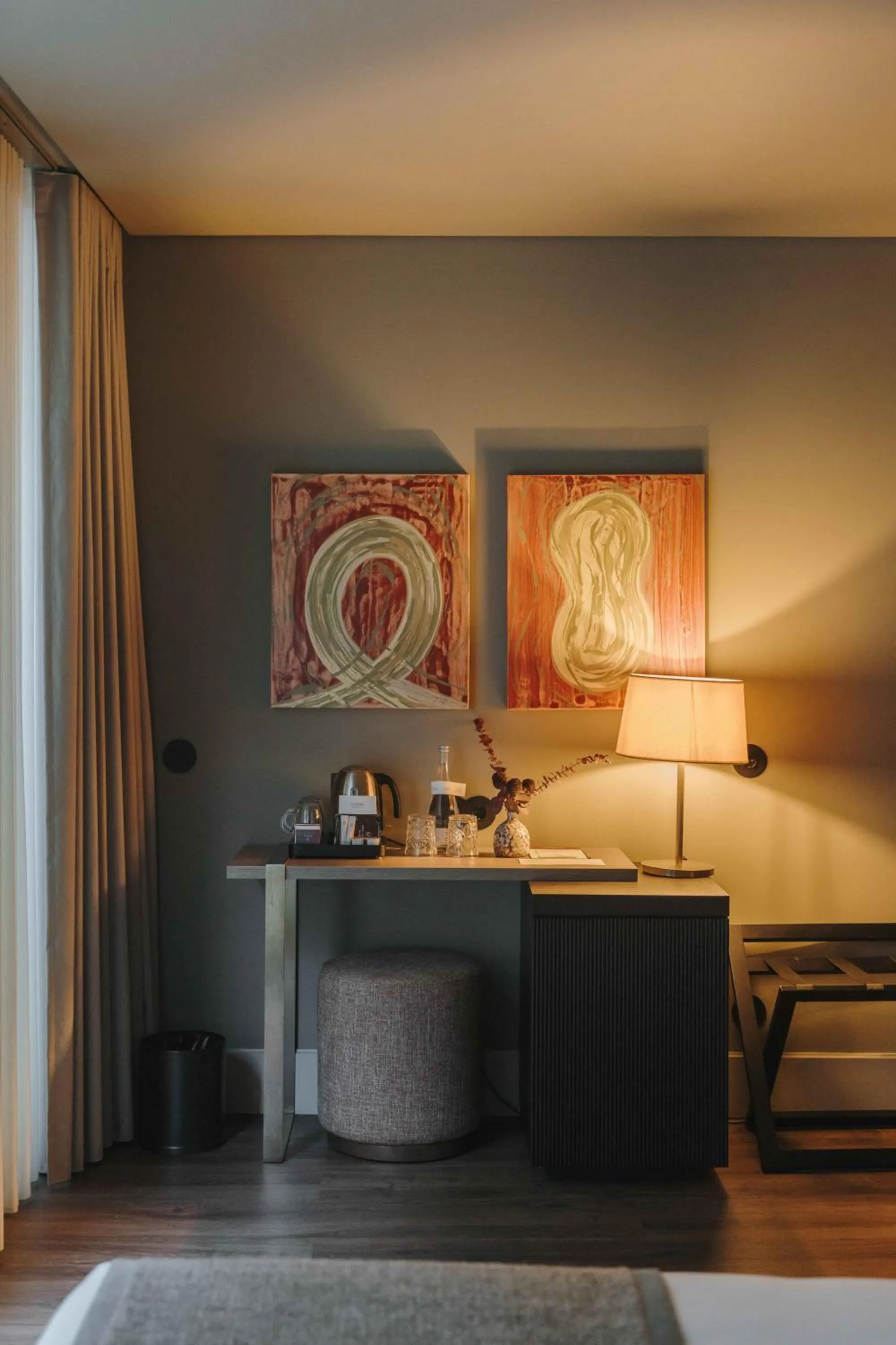 Bedroom, Bed in Timbre Virtudes