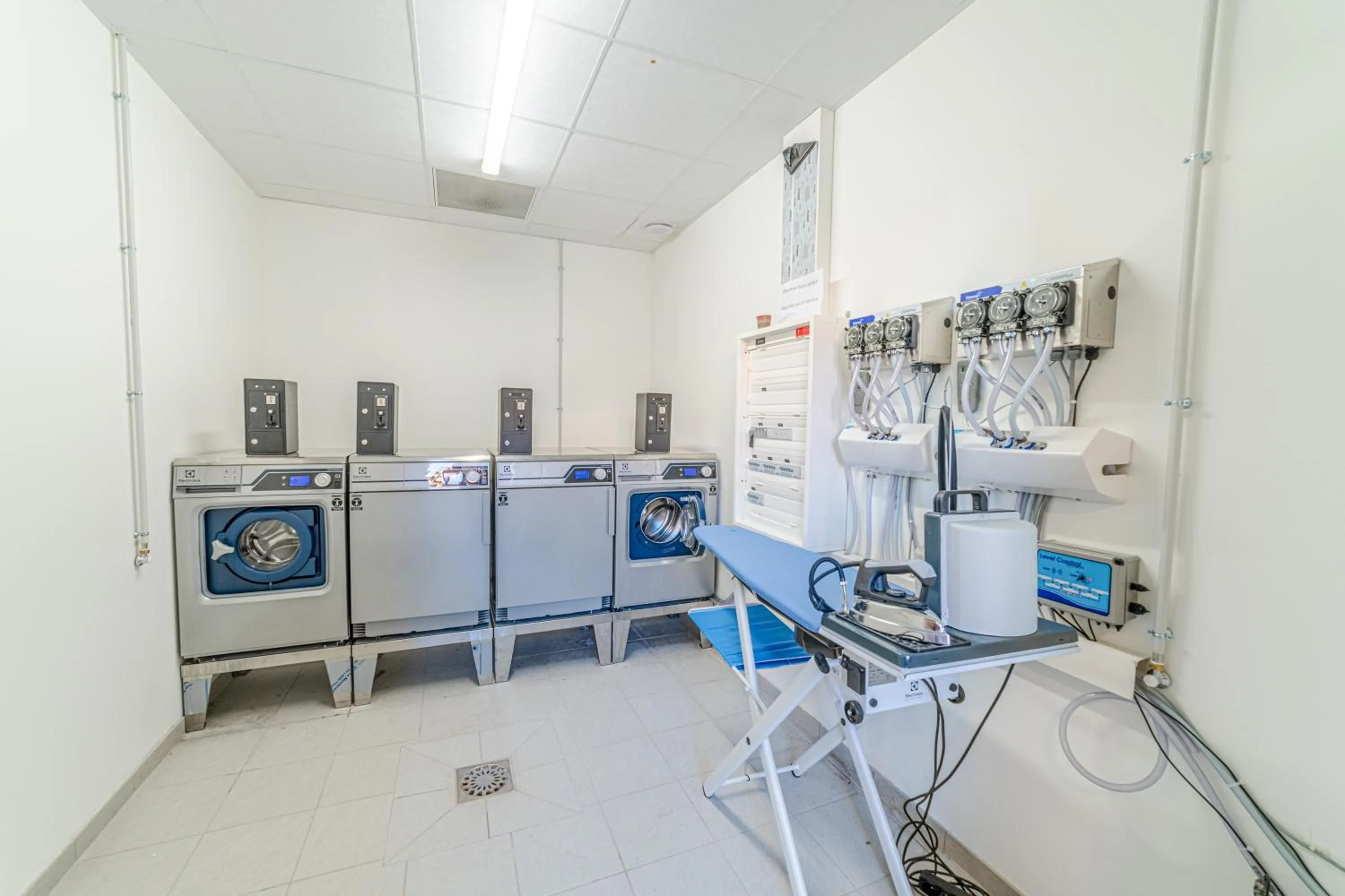 laundry in Montempô Appart'Hôtel Toulouse Cité Internationale