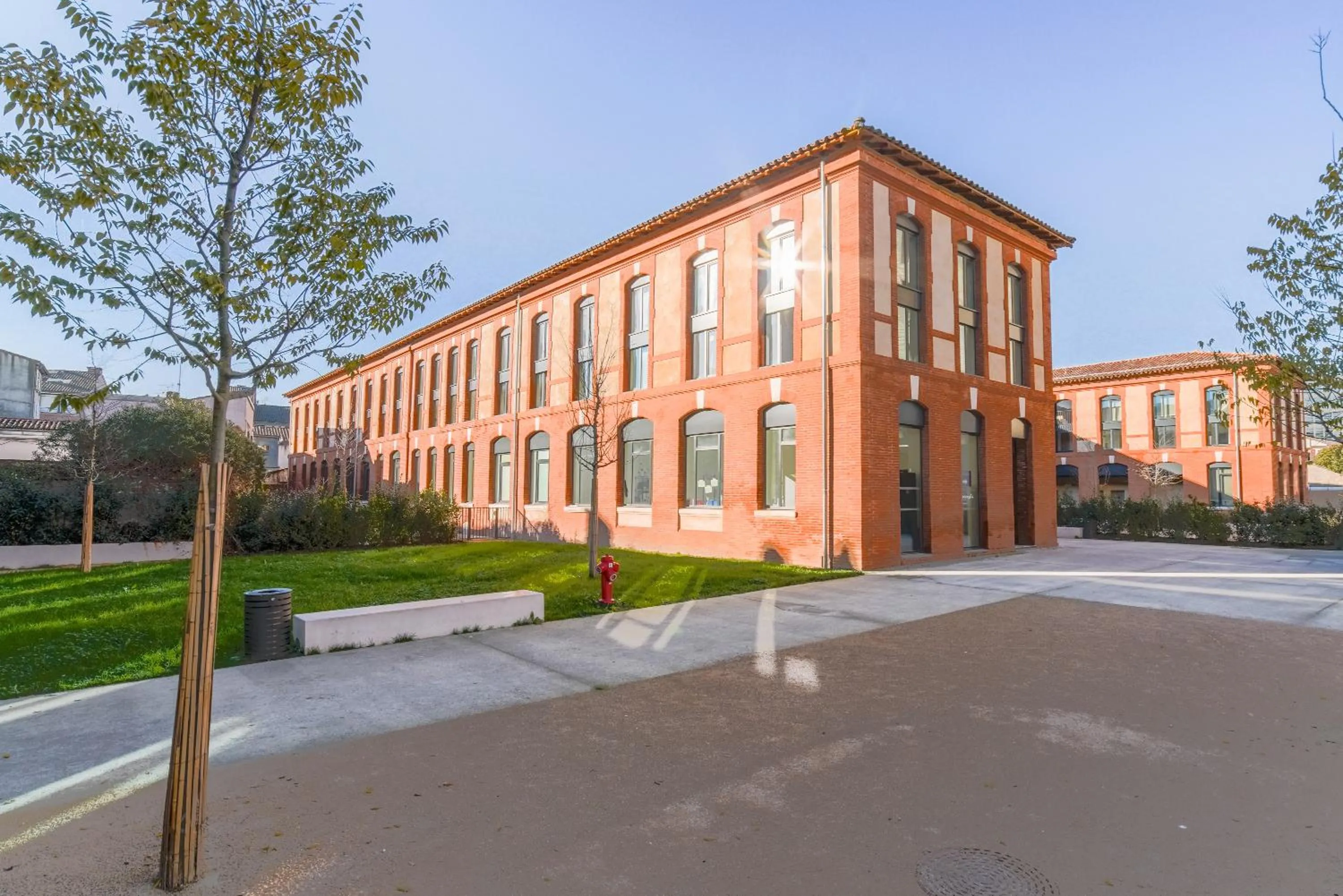 Property building in Montempô Appart'Hôtel Toulouse Cité Internationale