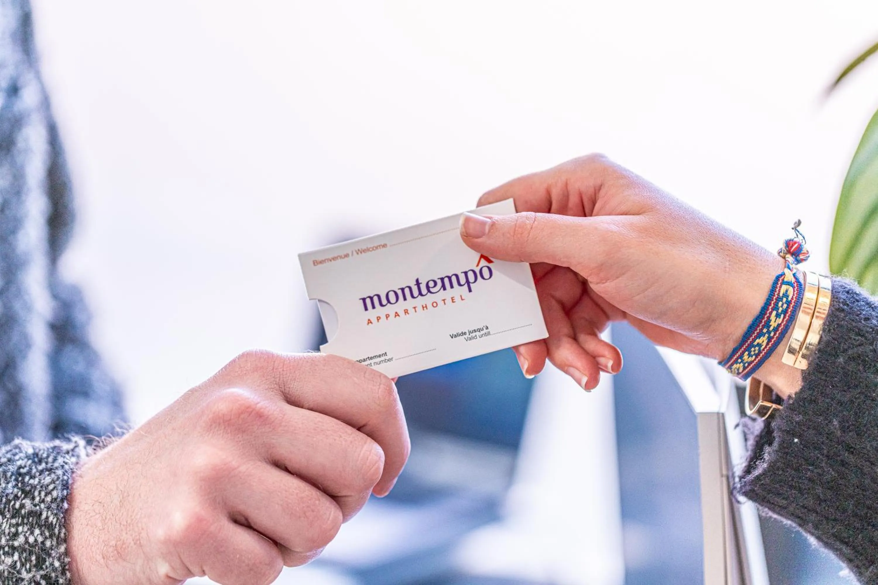 Property logo or sign in Montempô Appart'Hôtel Toulouse Cité Internationale