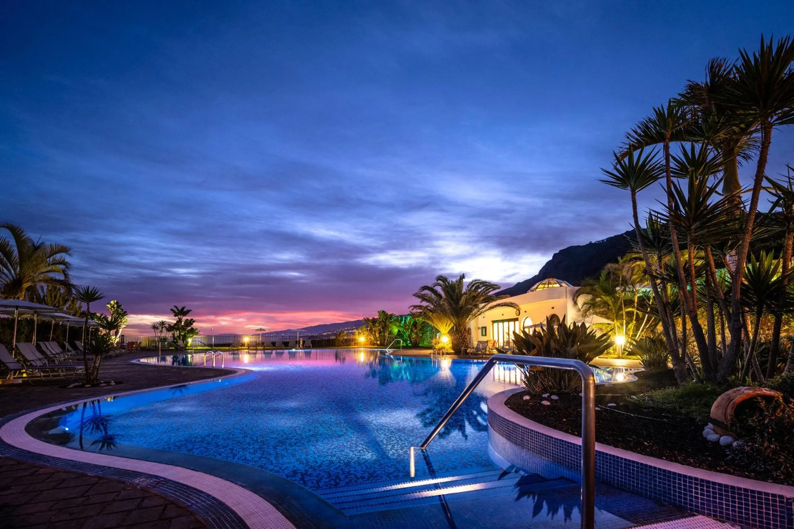 Pool view in Luz Del Mar