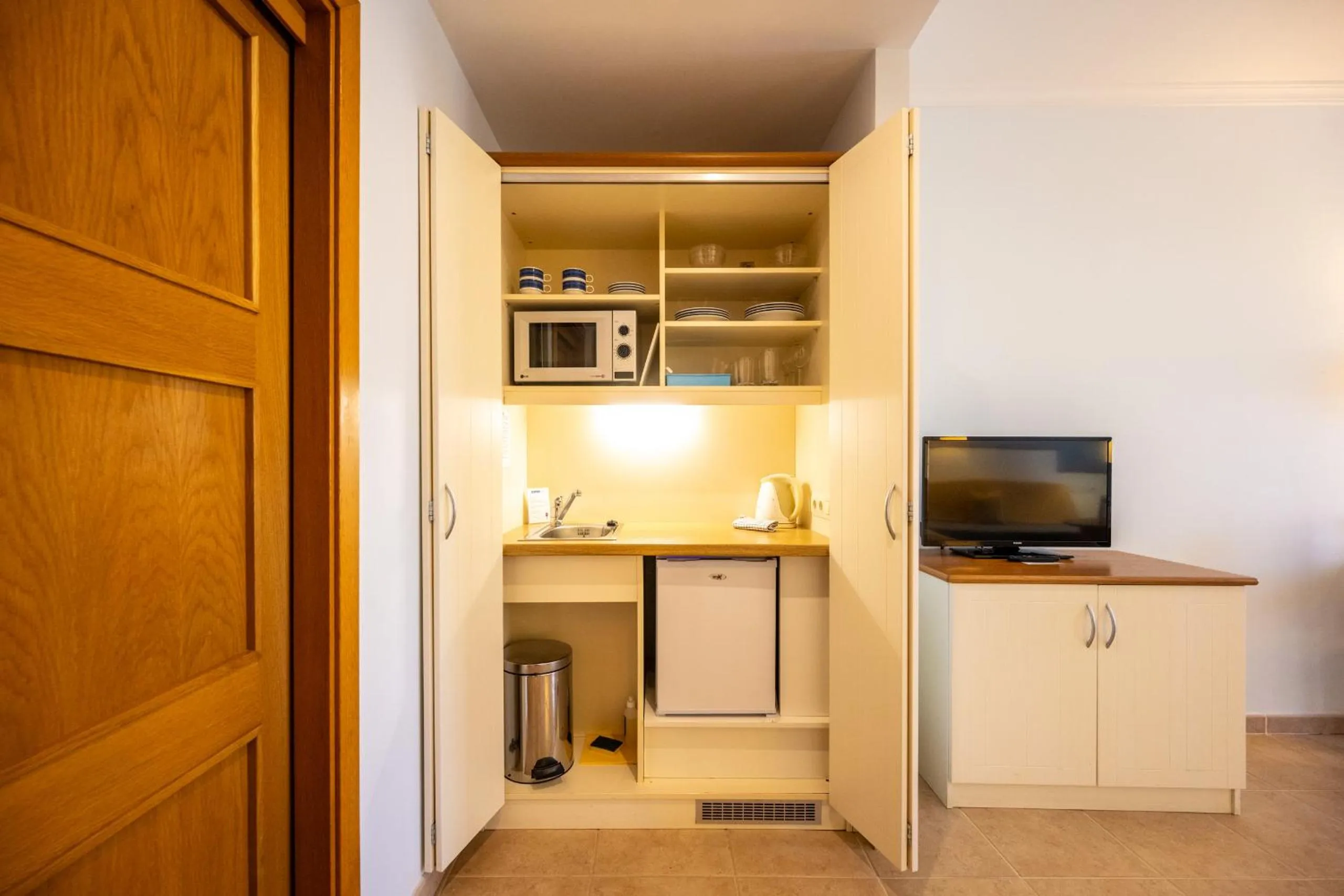 Kitchen or kitchenette in Luz Del Mar