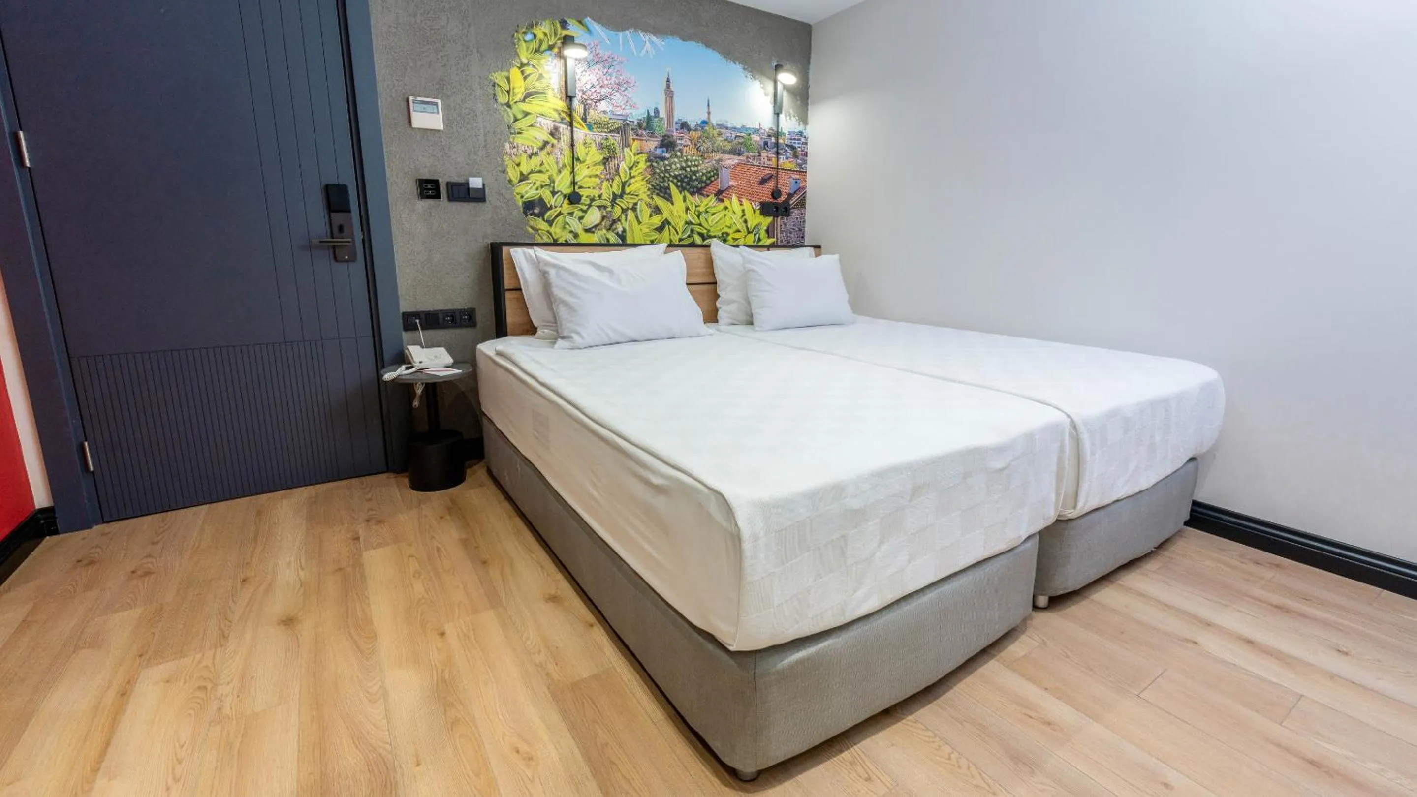 Bedroom in Just Inn City