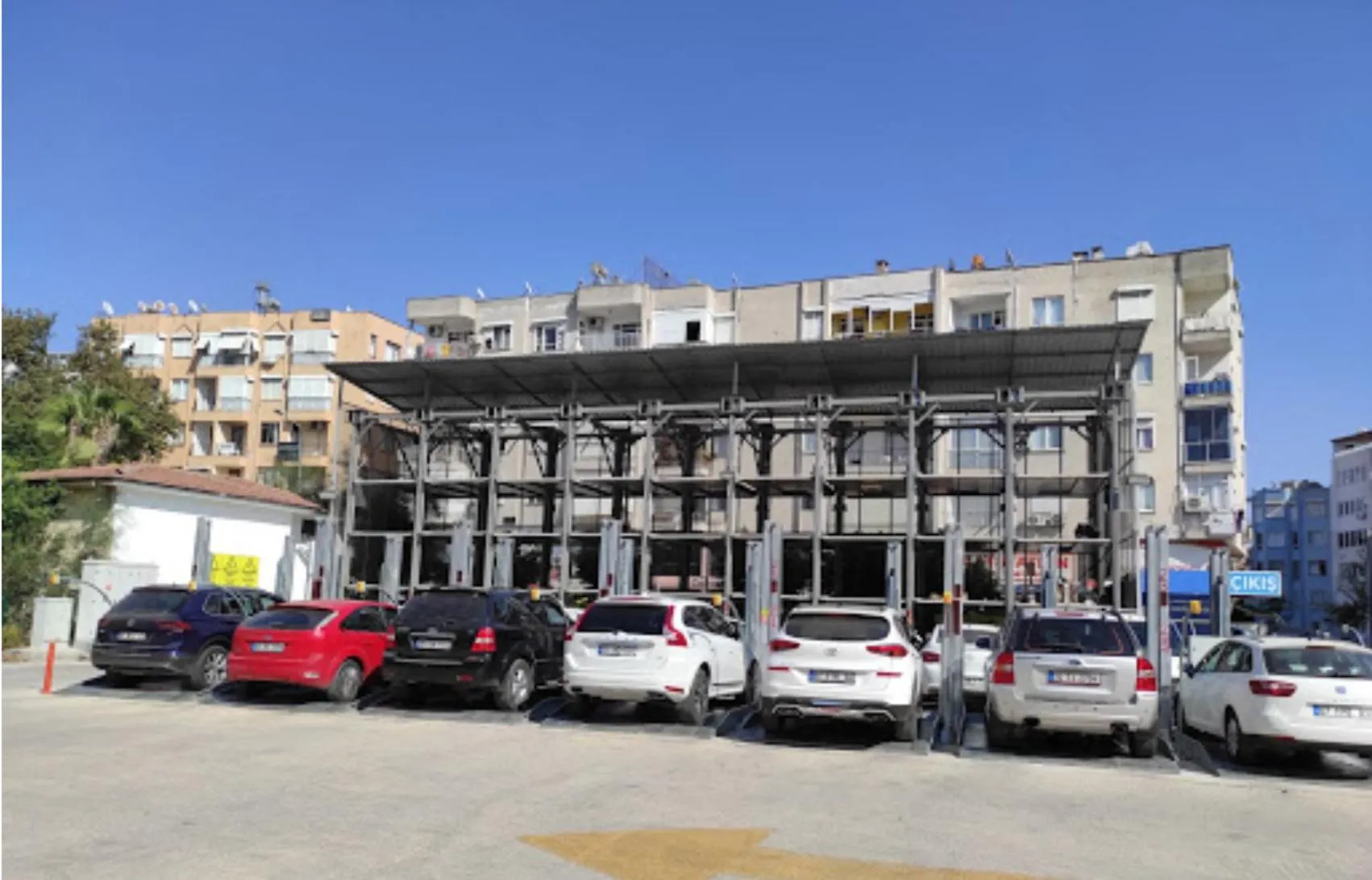 Parking in Just Inn City