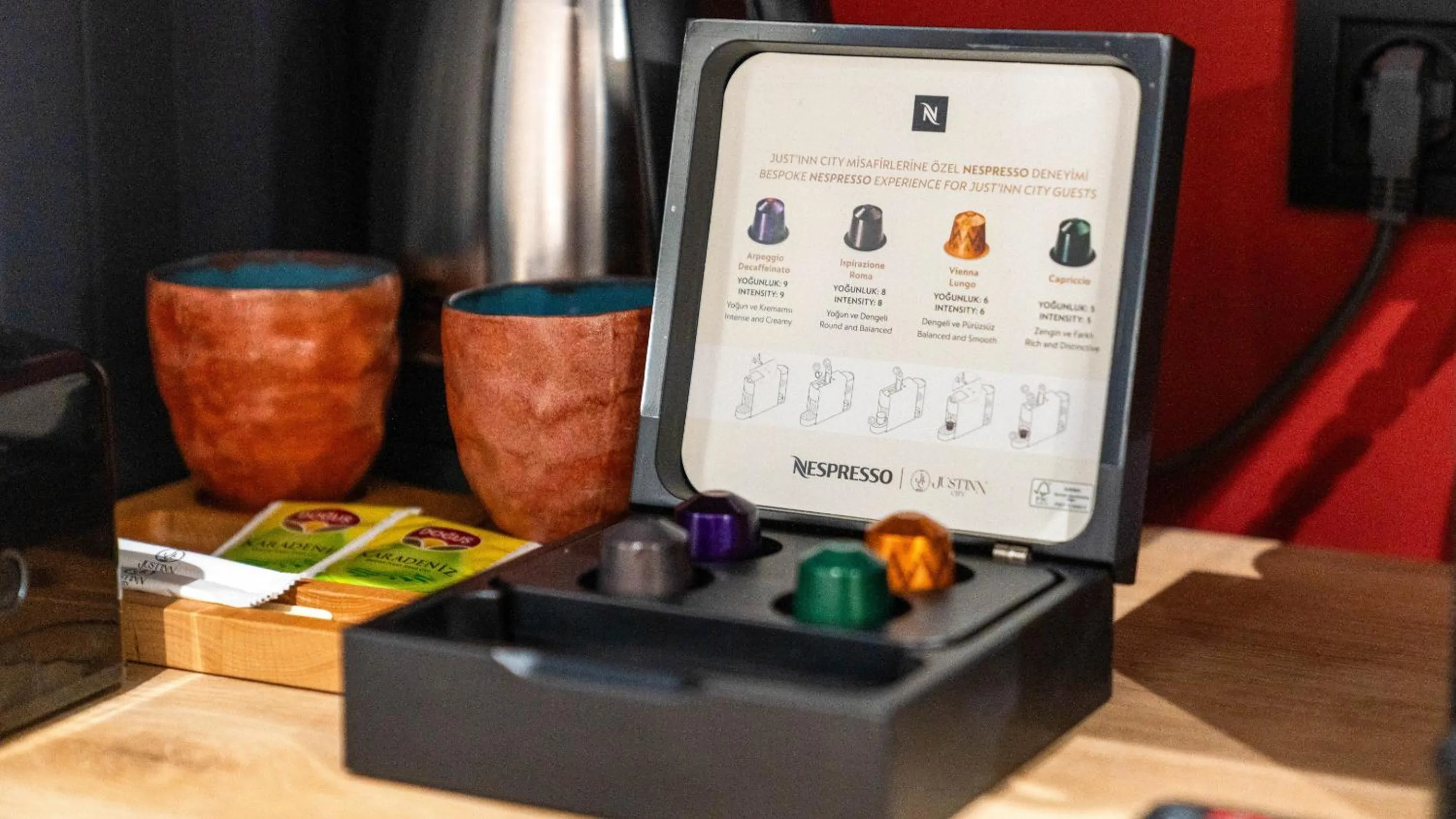 Coffee/tea facilities in Just Inn City