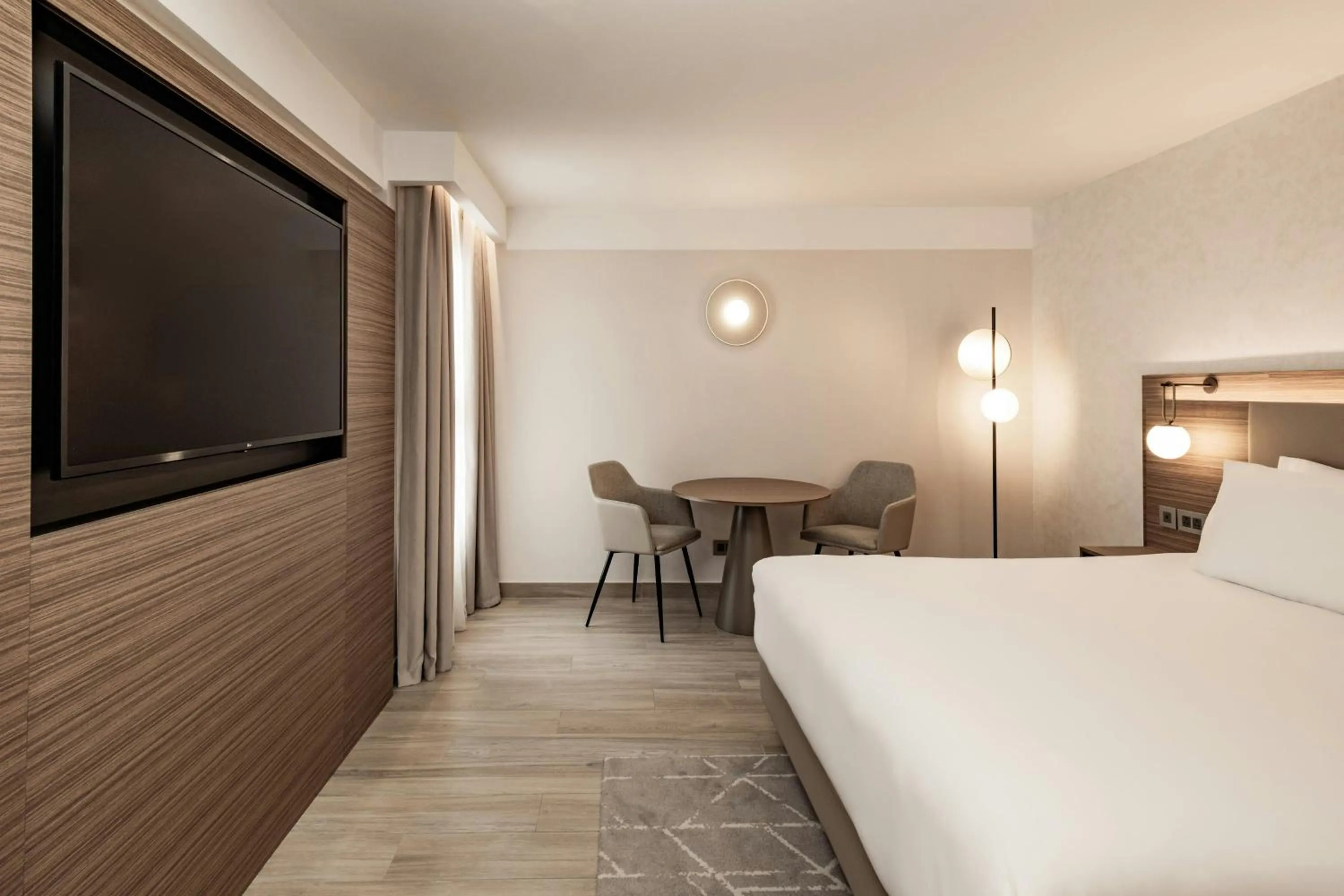 Photo of the whole room, Bed in AC Hotel by Marriott St Julian's