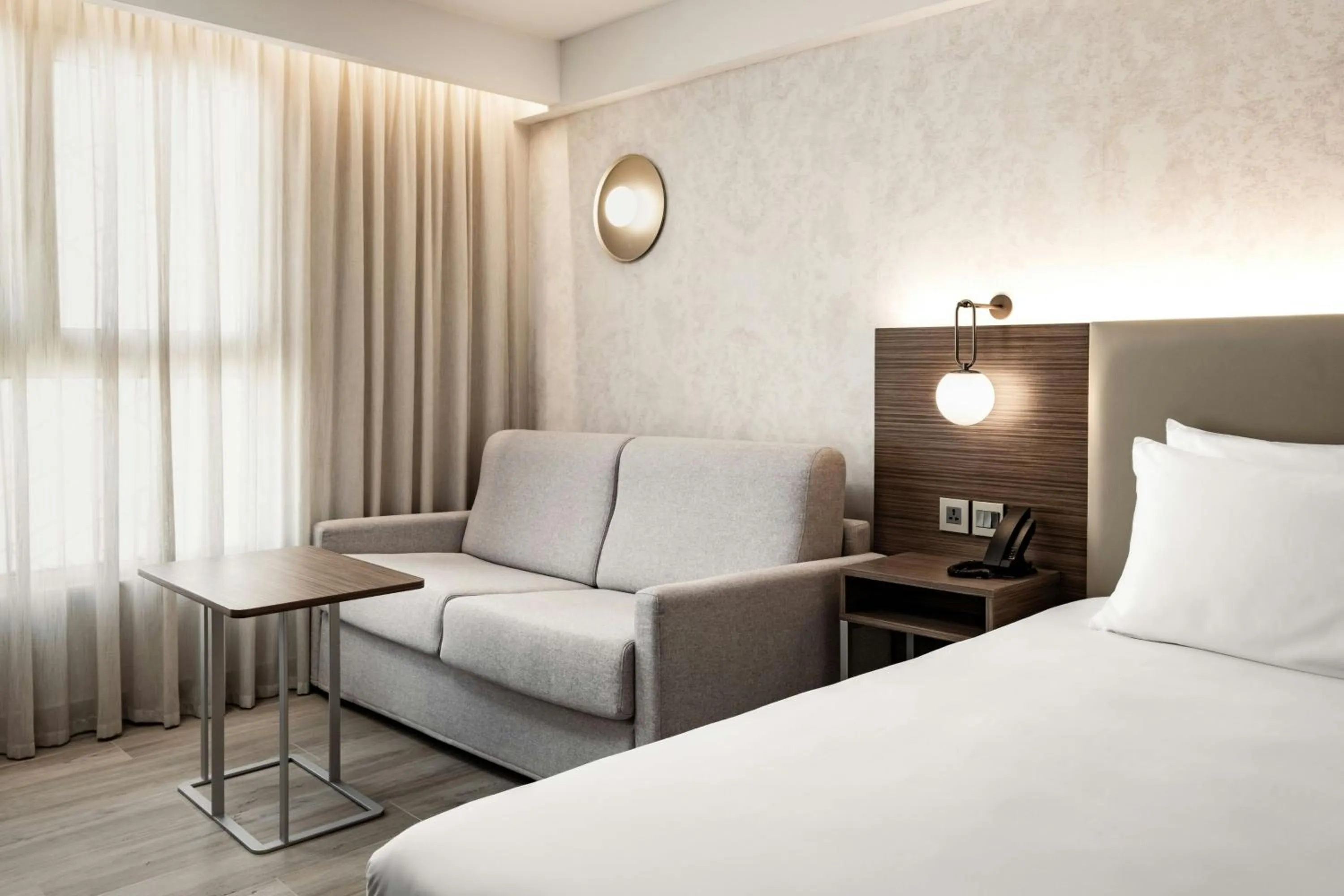 Photo of the whole room, Bed in AC Hotel by Marriott St Julian's