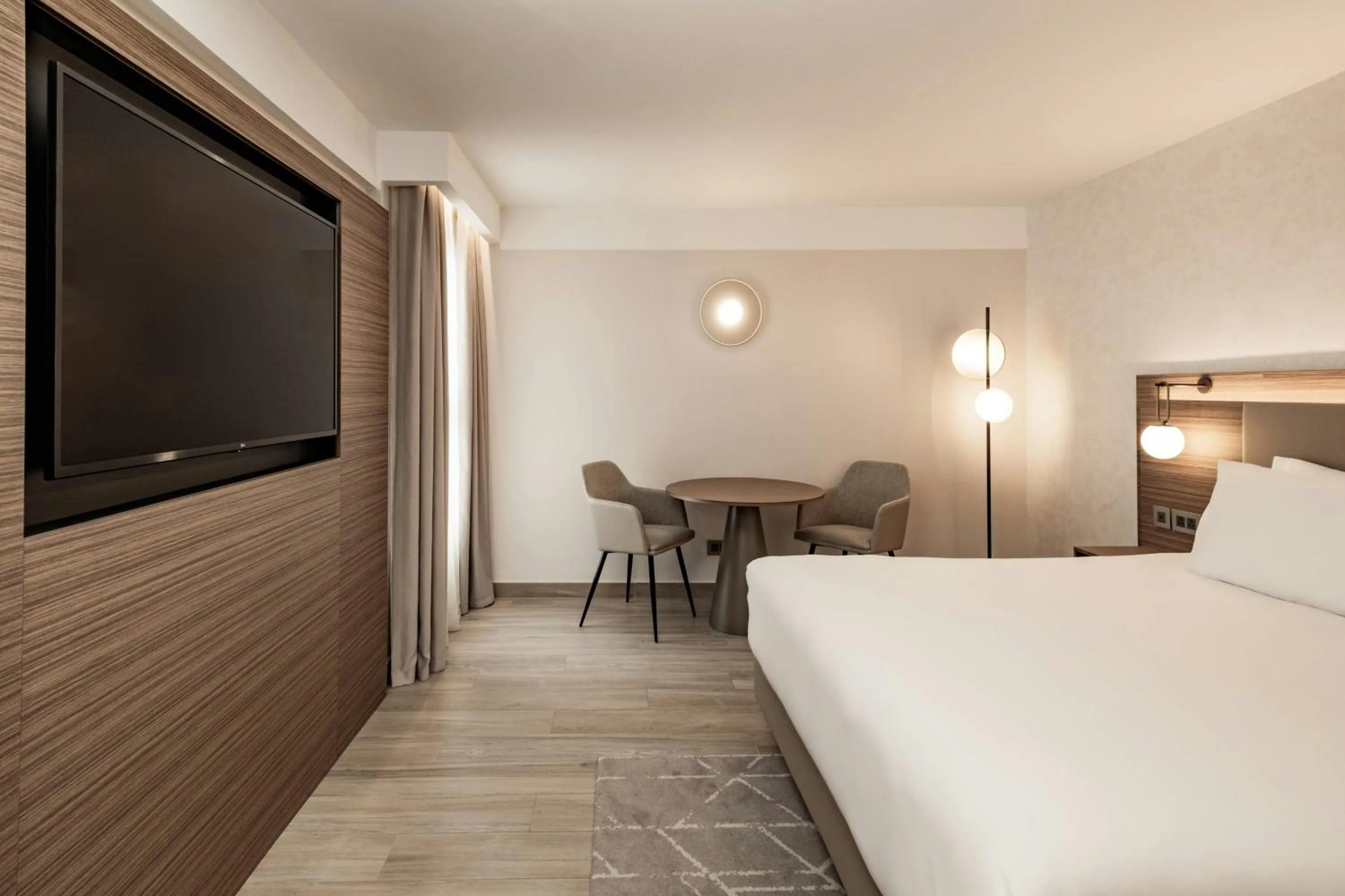 Photo of the whole room, Bed in AC Hotel by Marriott St Julian's