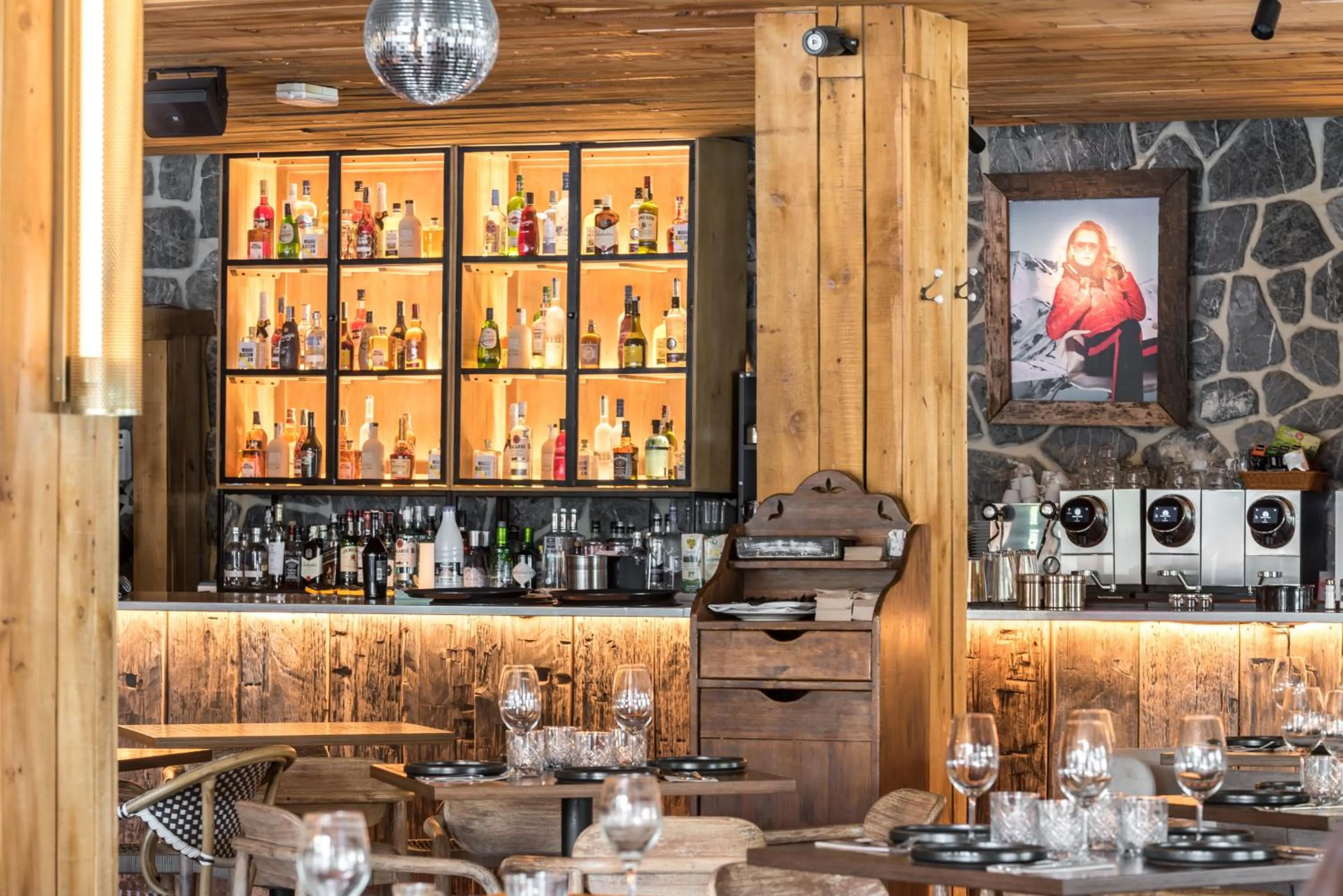 Restaurant/places to eat in SNÖ Hotel Formigal