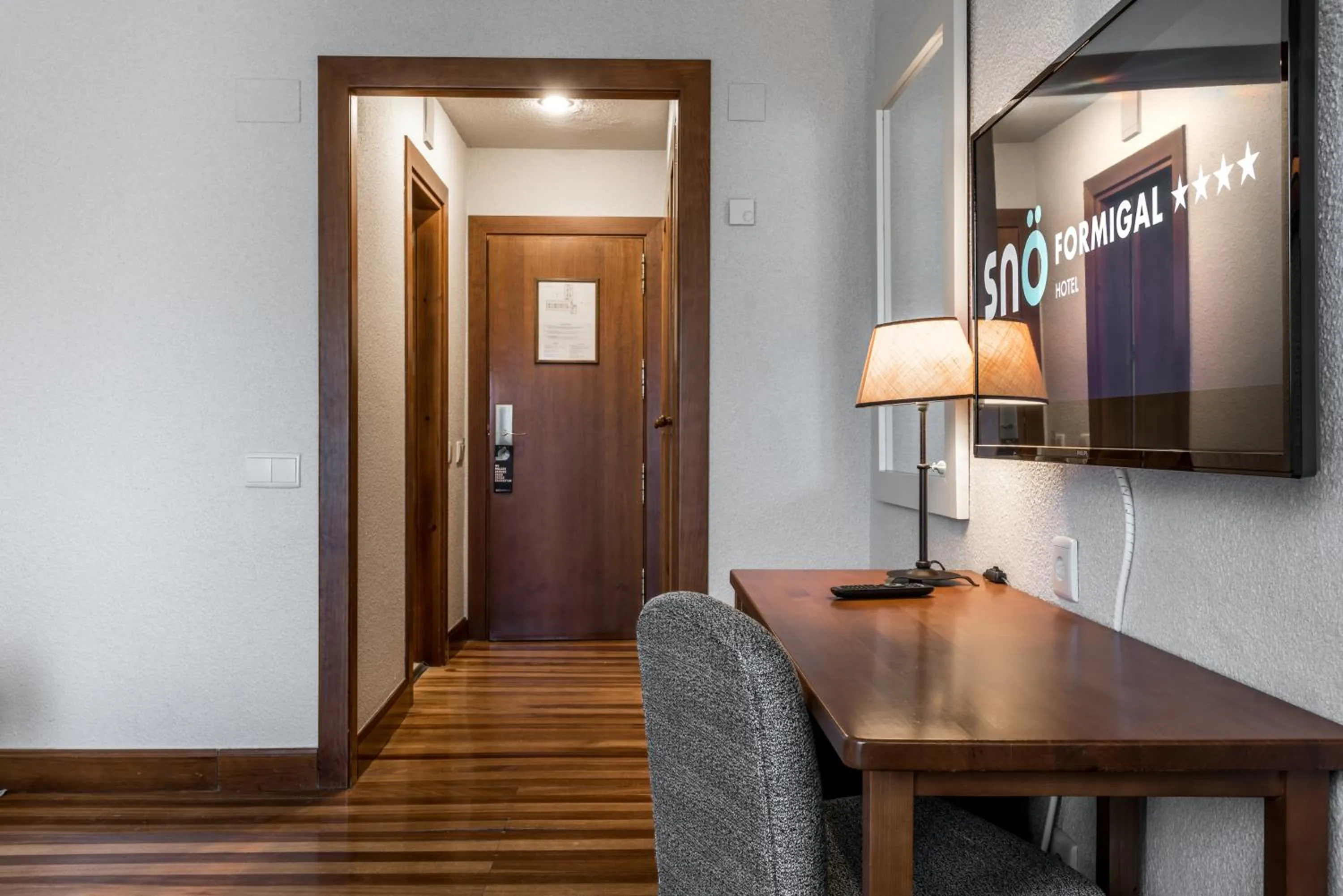 Seating area in SNÖ Hotel Formigal