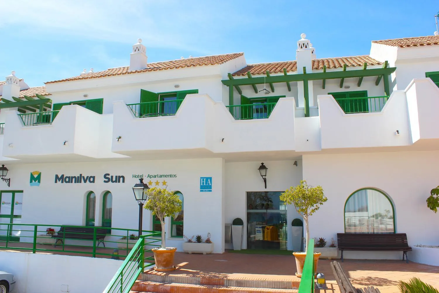 Facade/entrance in Hotel Apartamentos Manilva Sun