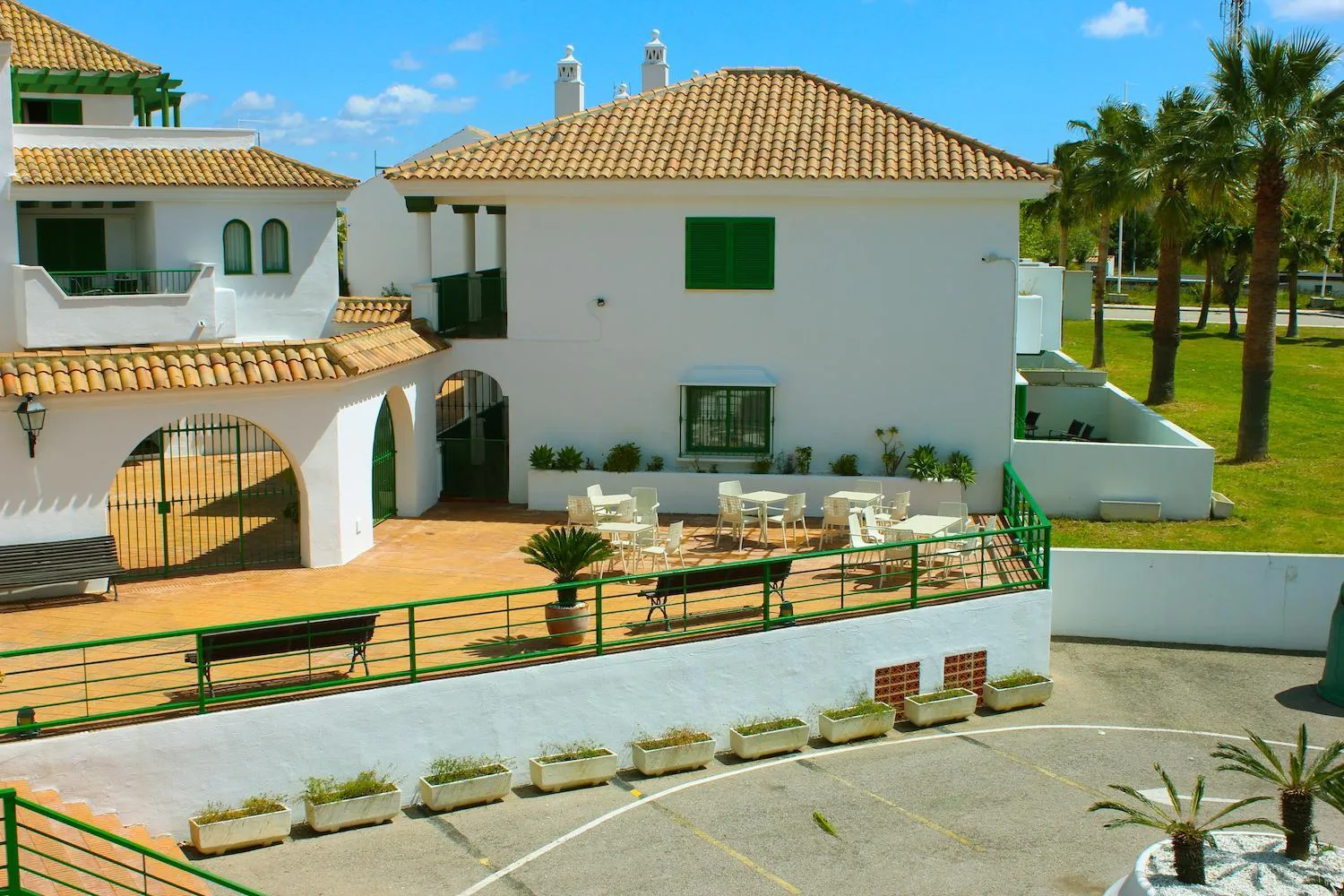 Property building in Hotel Apartamentos Manilva Sun