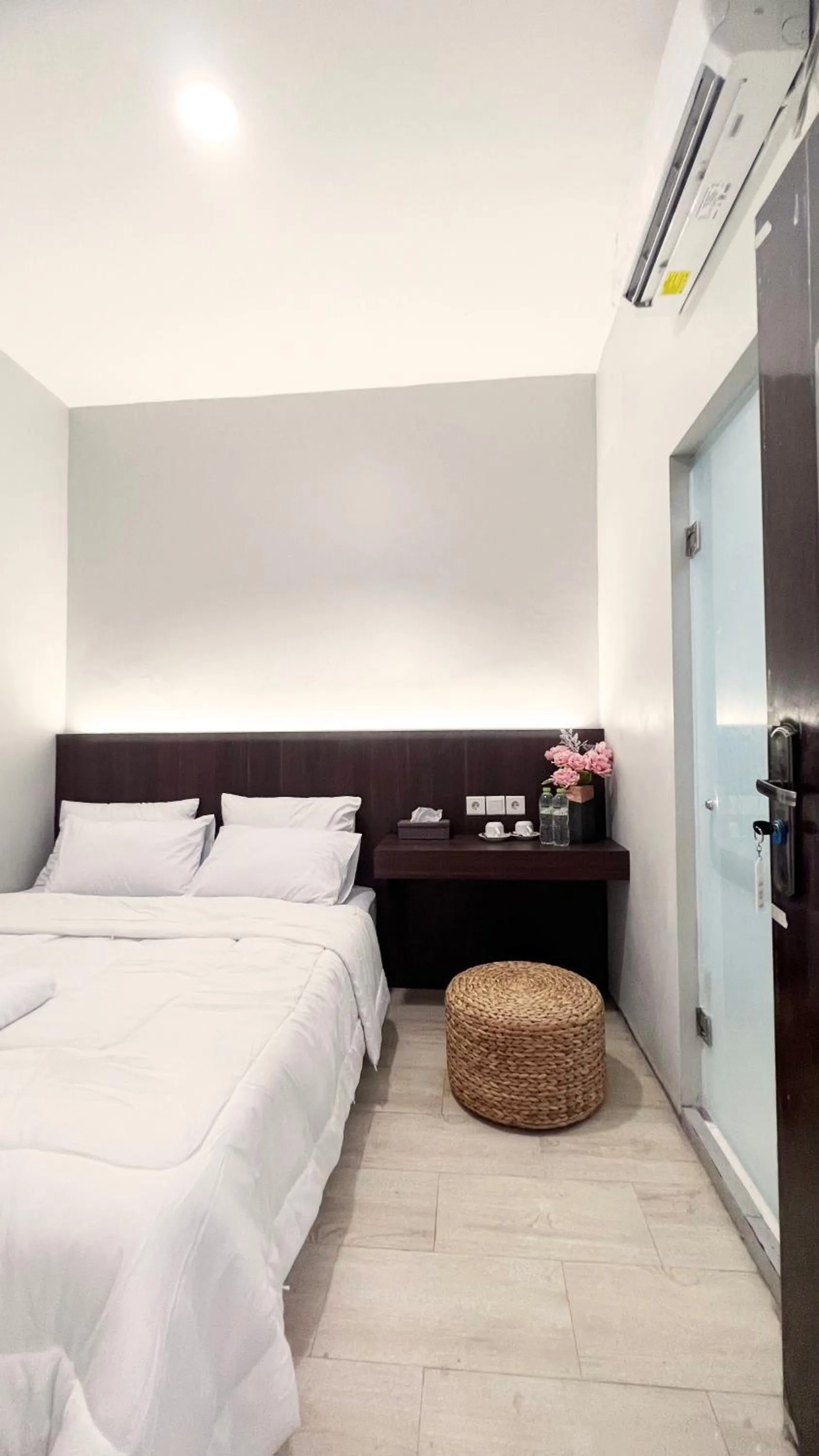 Bed in Sleep Studio Hotel City Center Surabaya
