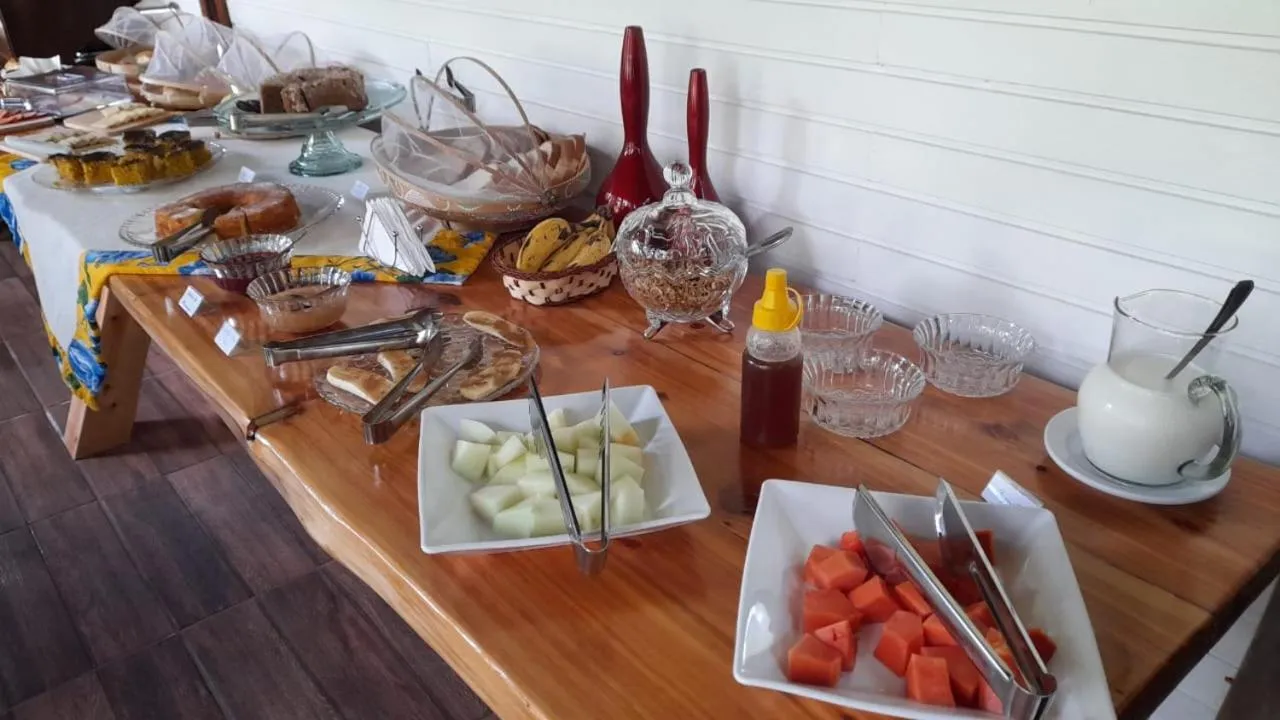 Buffet breakfast in Pousada Bosque do Visconde