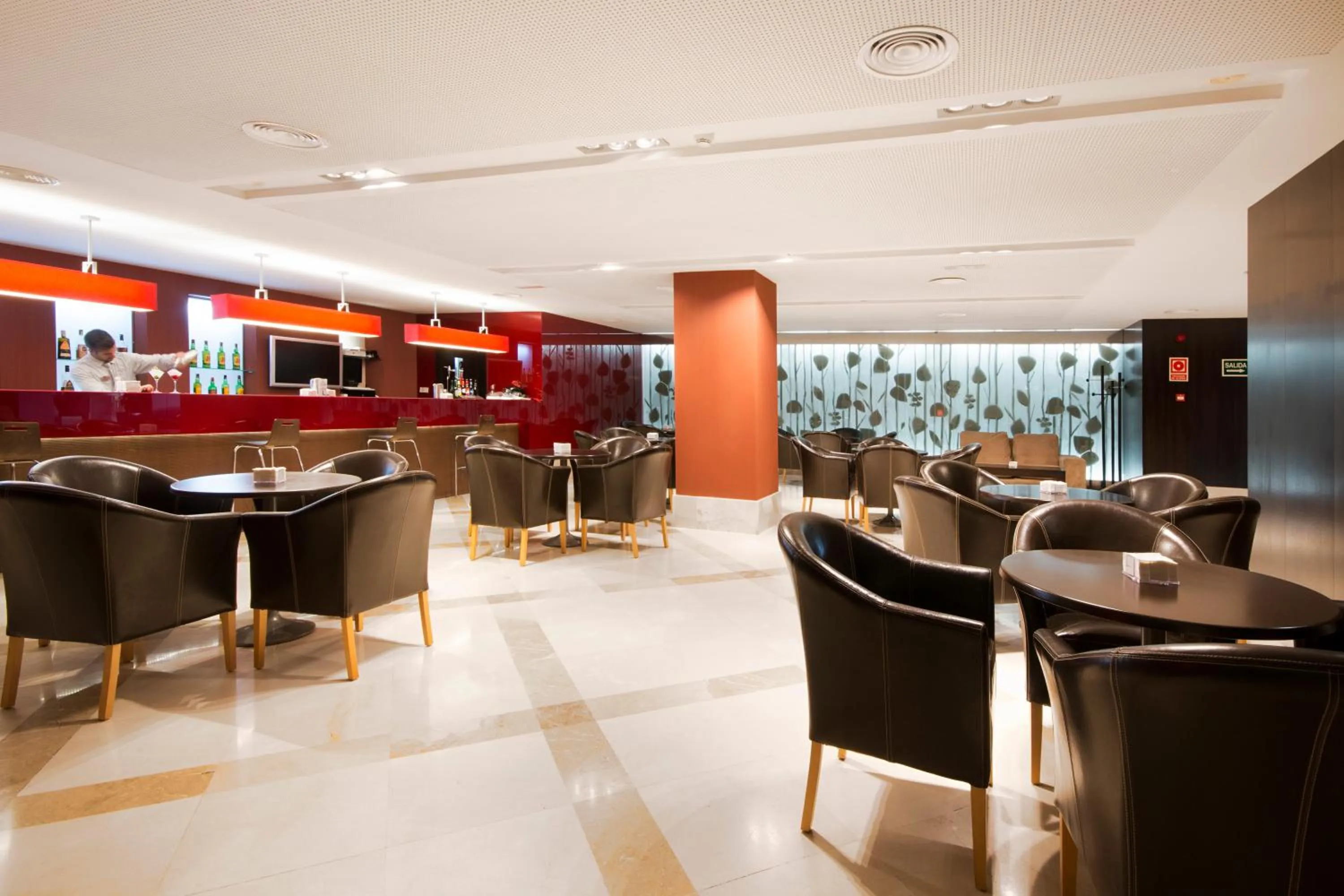 Lounge or bar in Hotel Granada Palace