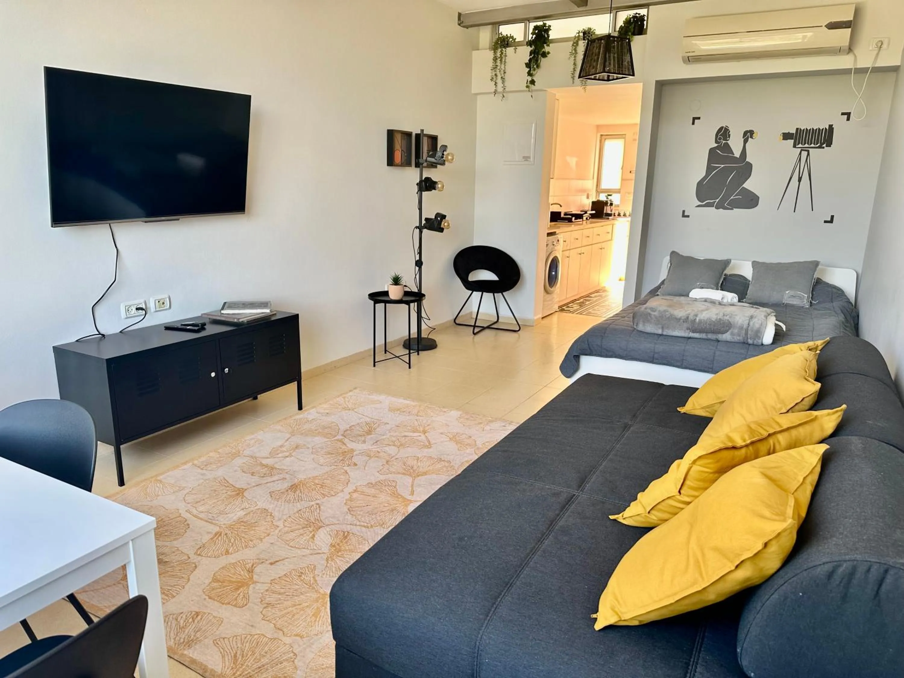 Bed in Ein Hod - Artists Village