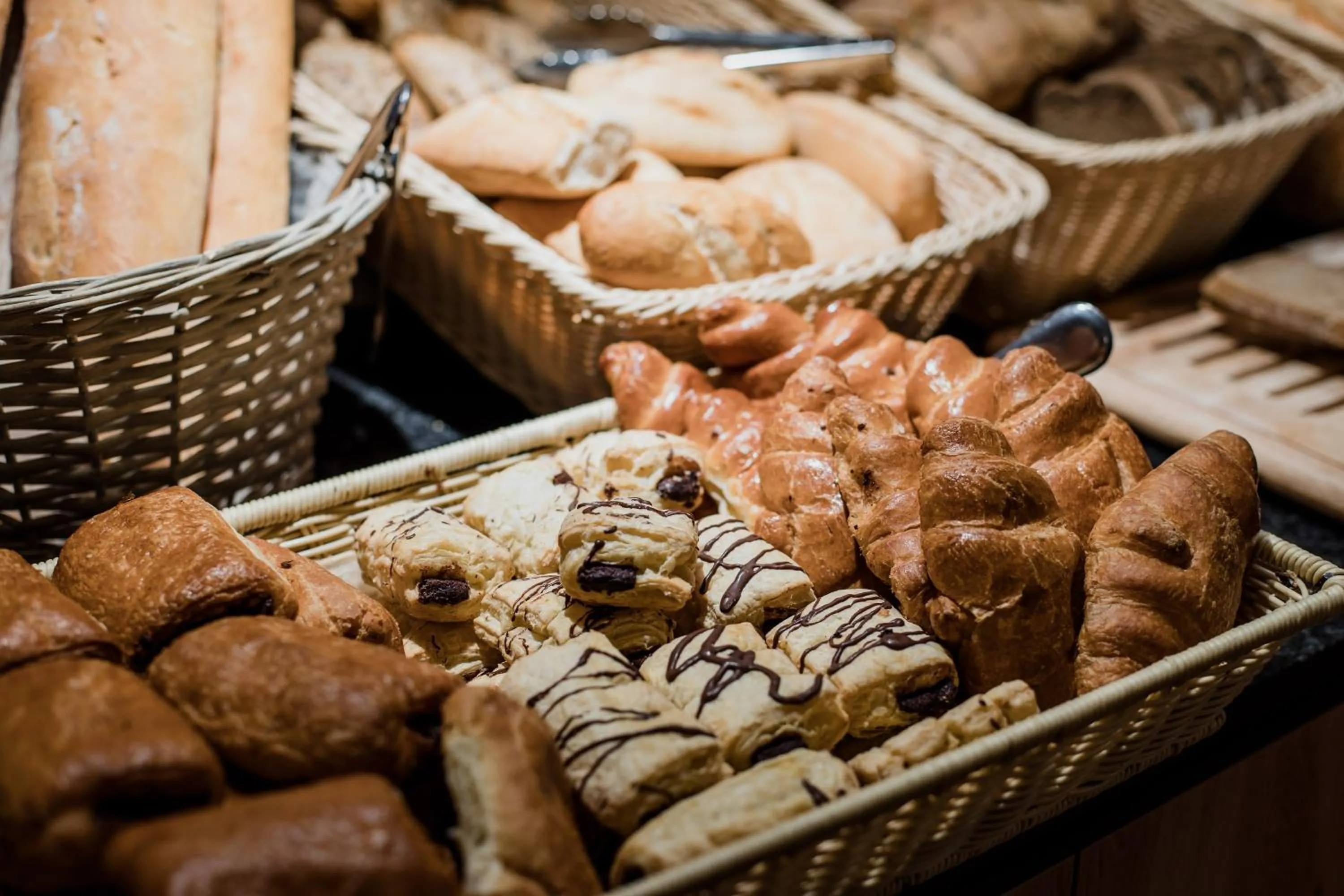 Buffet breakfast in Mont Blanc