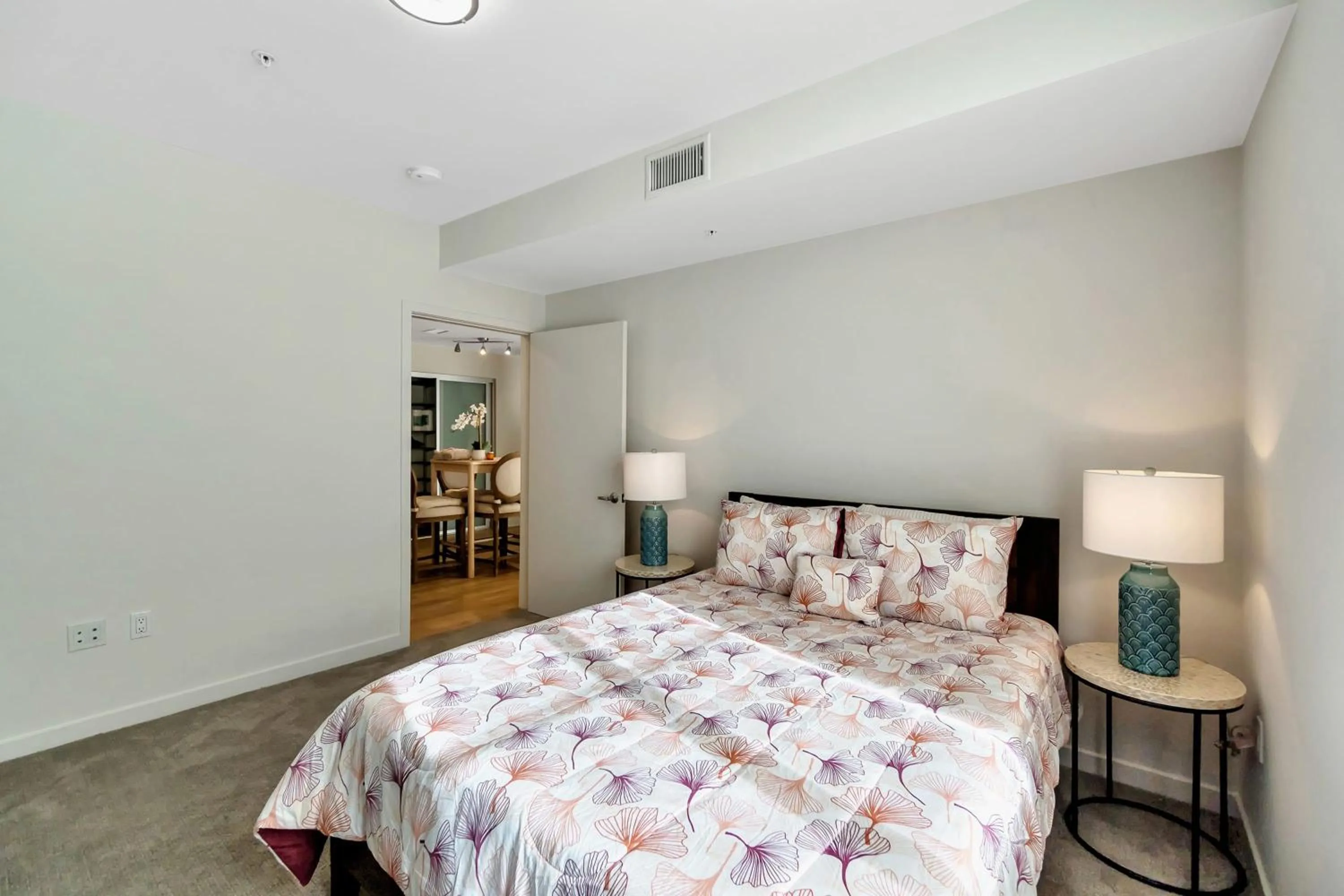 Bed in 5 Heart of Santa Monica apartment