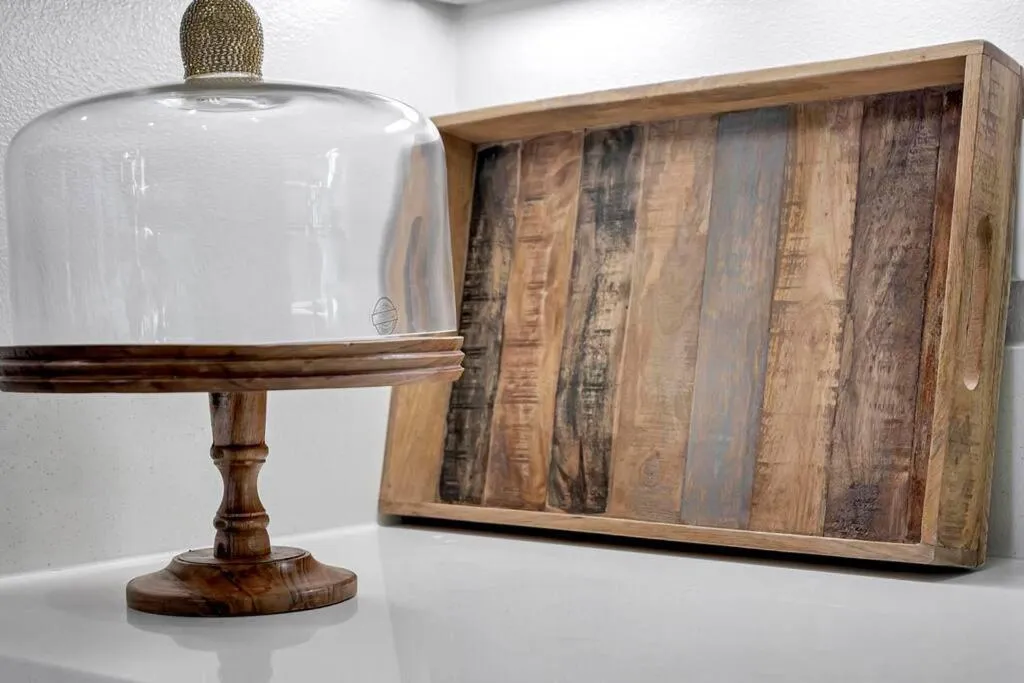 5 Heart of Santa Monica apartment