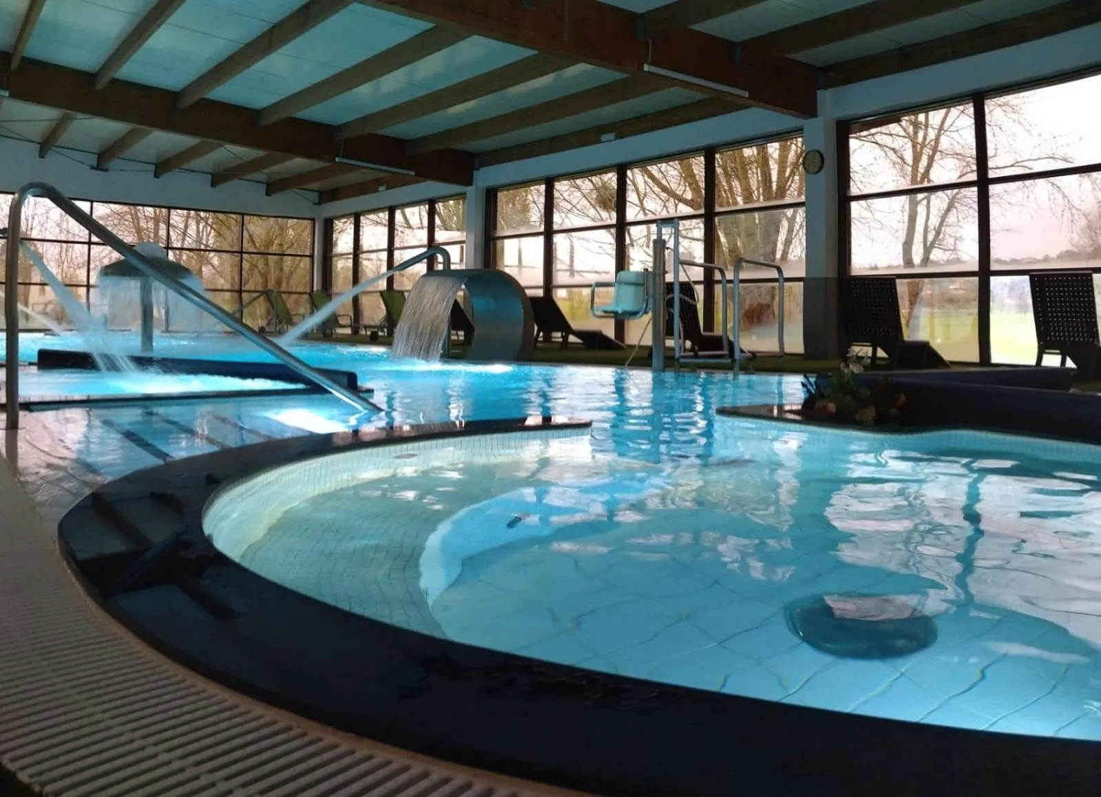 Spa and wellness centre/facilities in Oca Palacio De La Llorea Hotel & Spa