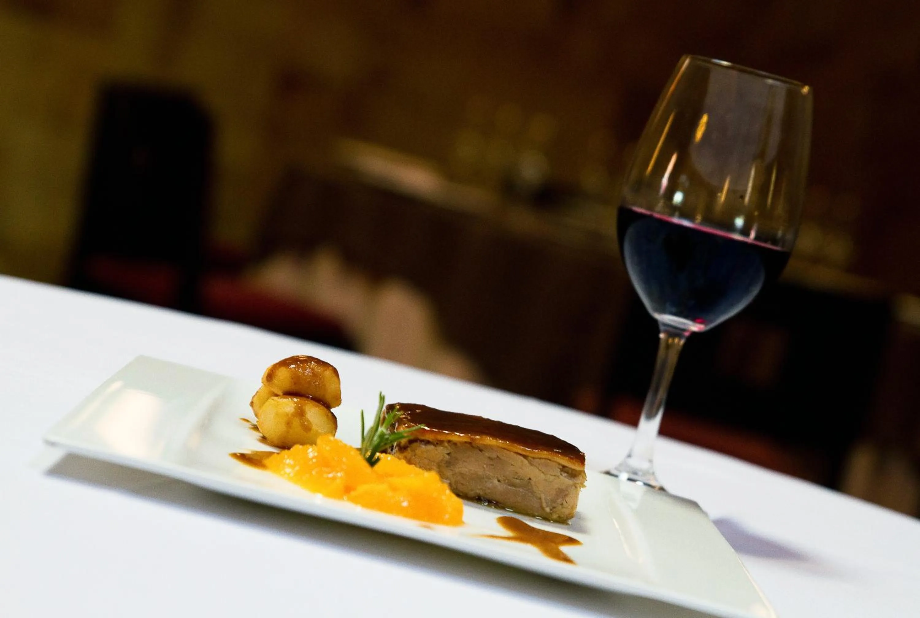 Food in Oca Palacio De La Llorea Hotel & Spa