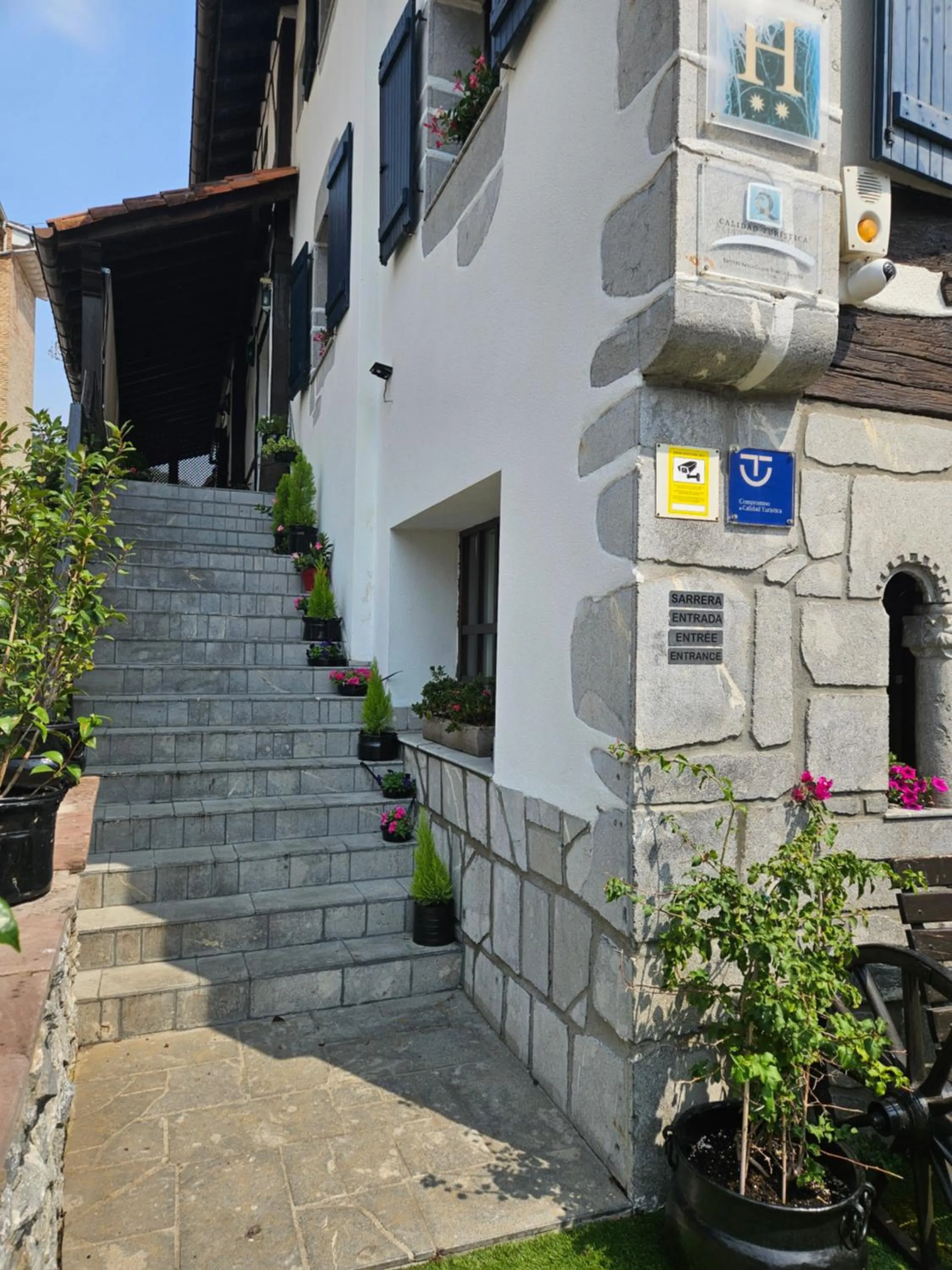 Facade/entrance in Hotel SPA Atxaspi