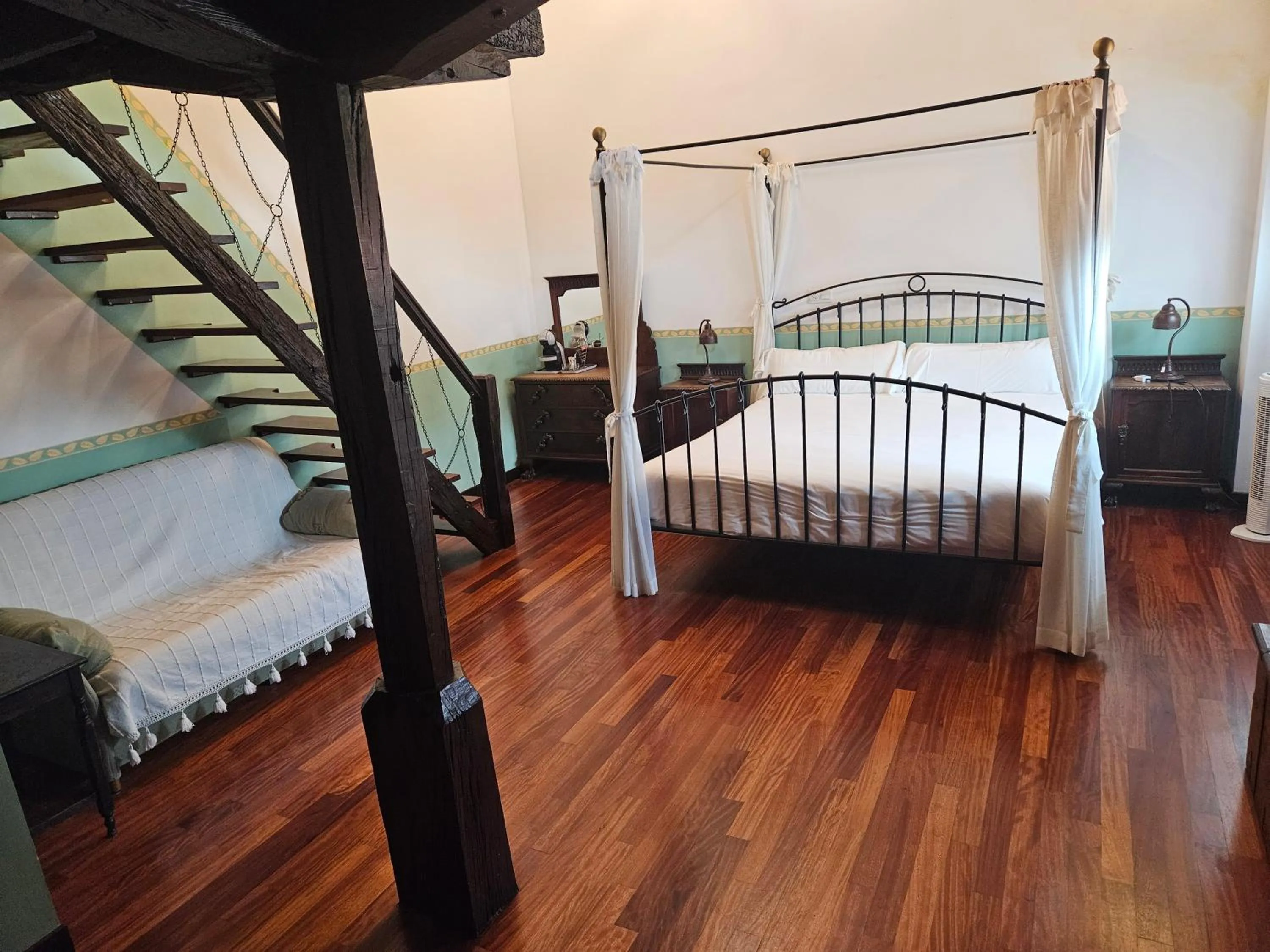 Bed in Hotel SPA Atxaspi