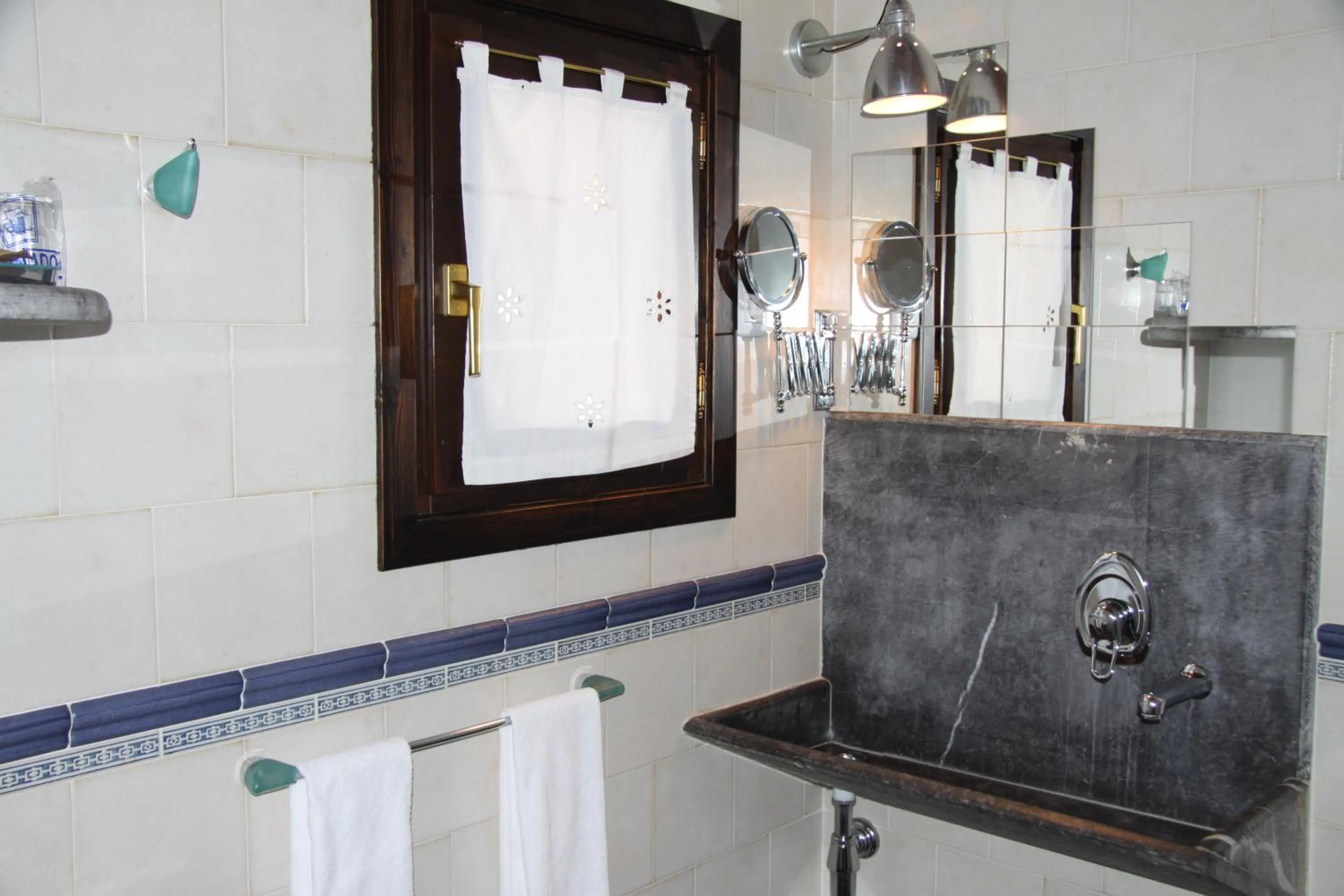 Bathroom in Hotel SPA Atxaspi