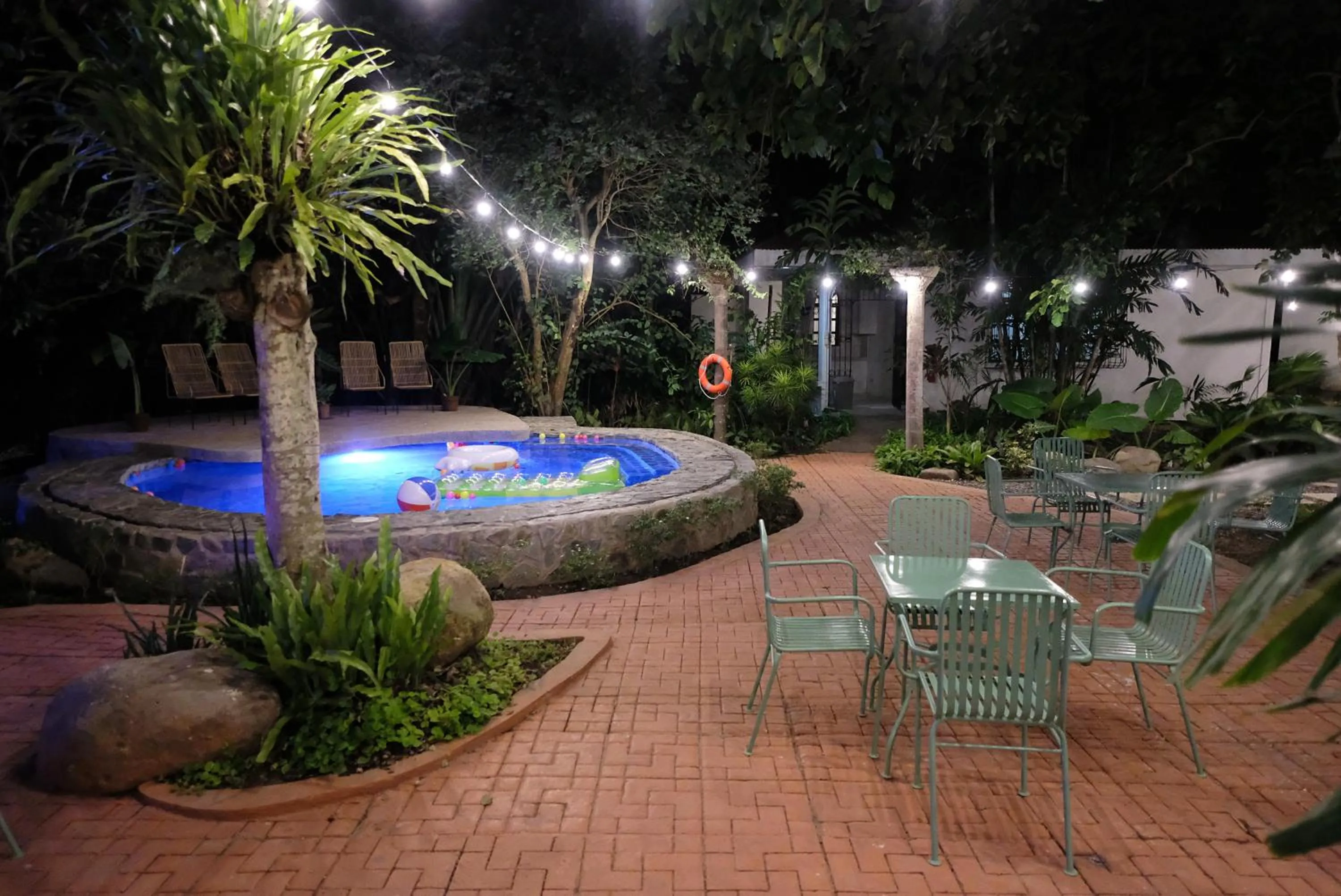 Garden in Mad Monkey Dumaguete