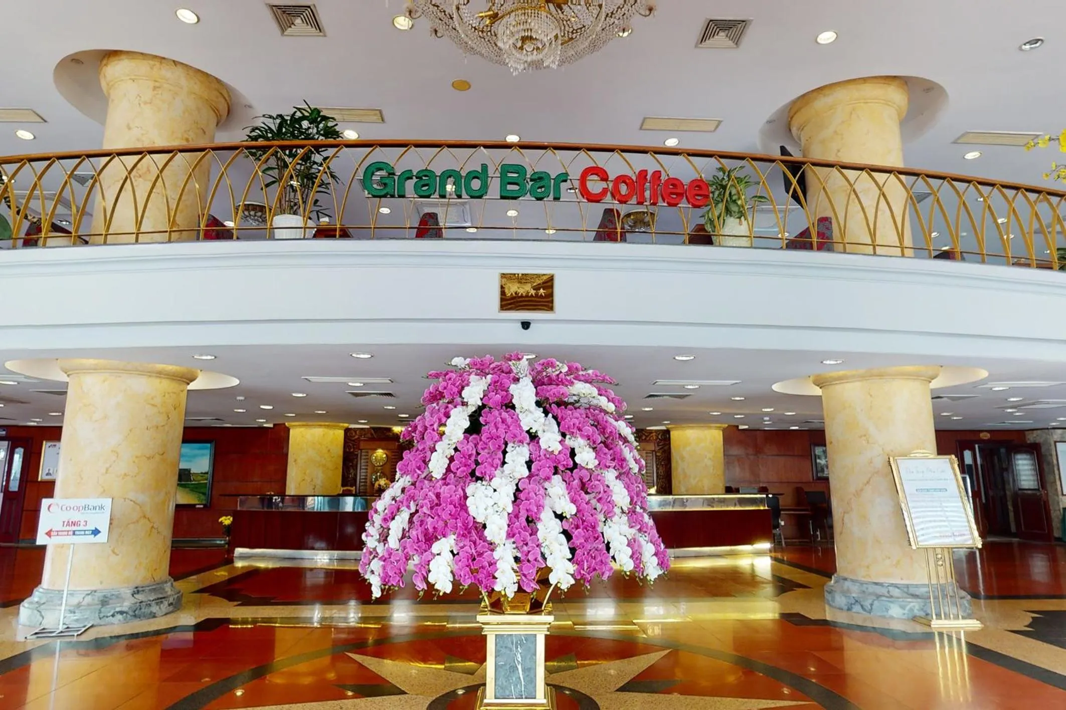 Lobby or reception in Sao Mai Hotel