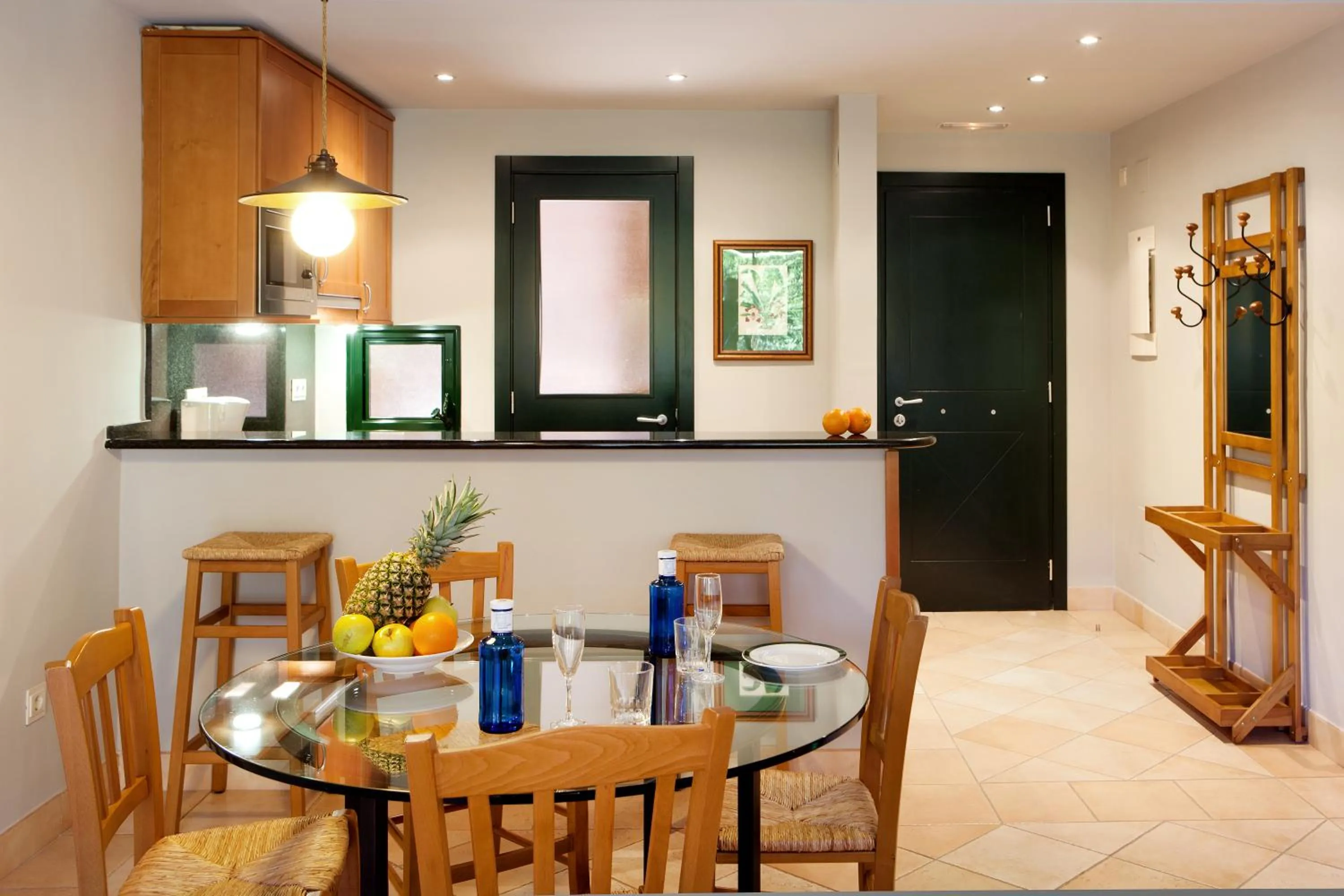 Dining area in Apartahotel Suites Vila Birdie