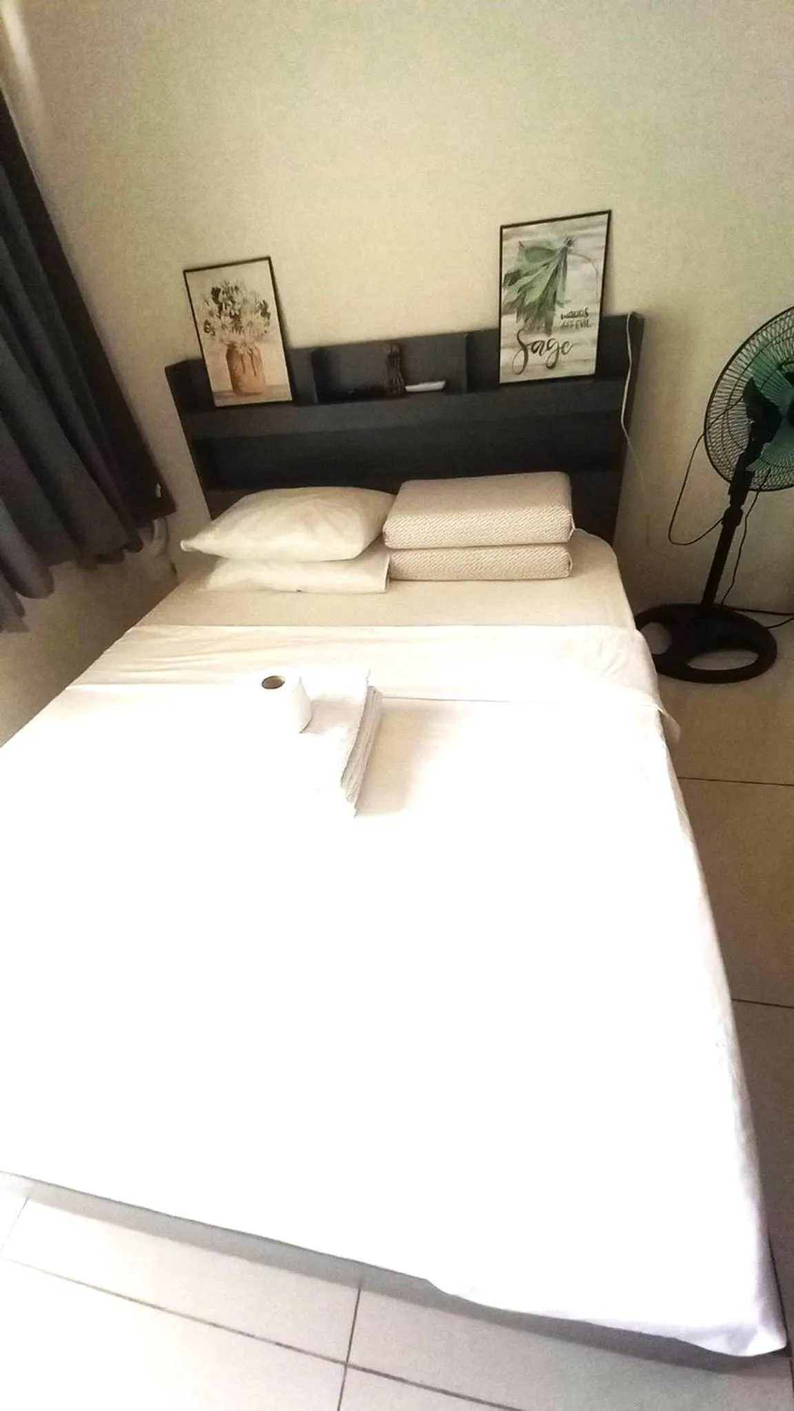 Bed in SMDC Breeze Residences