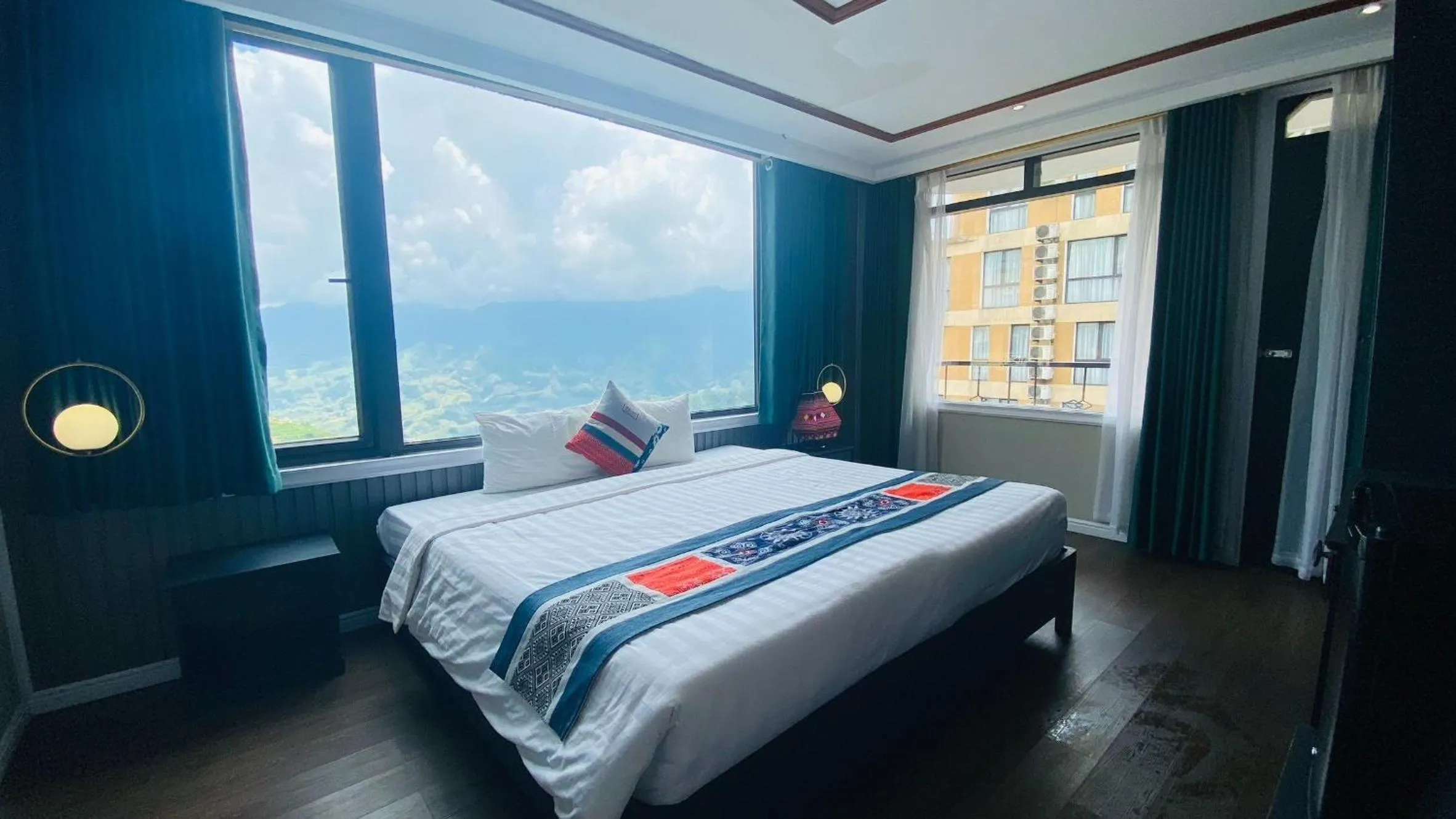 Photo of the whole room, Bed in Swan Sapa Hotel