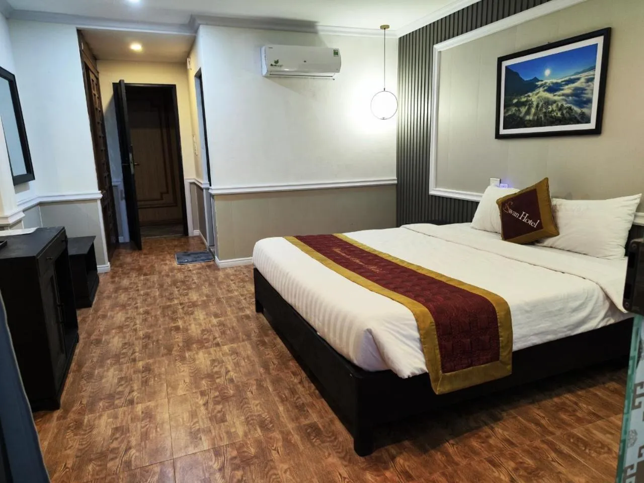 Bed in Swan Sapa Hotel