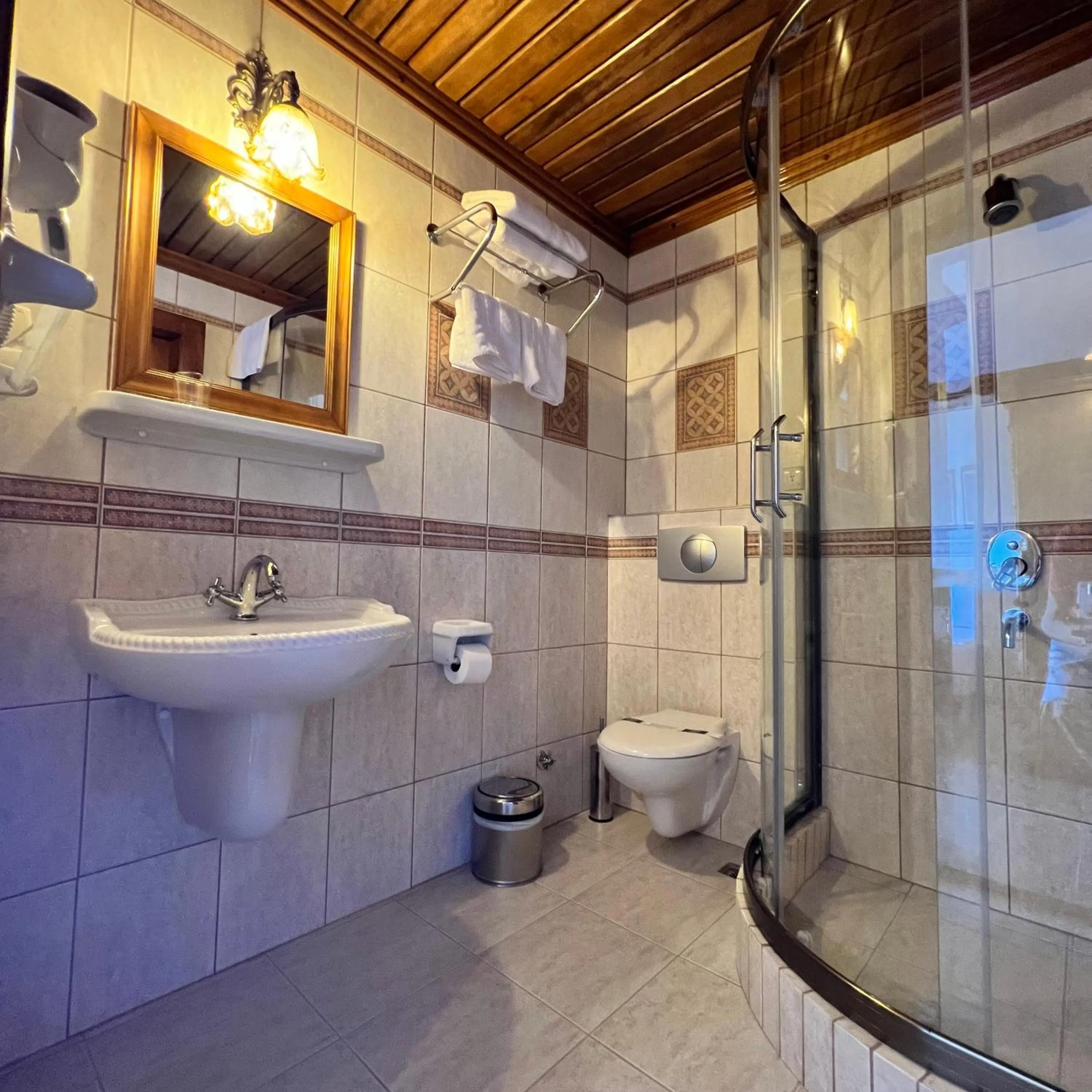 Bathroom in KAZDAĞLARI ZEYTUNİHAN BUTİK OTEL