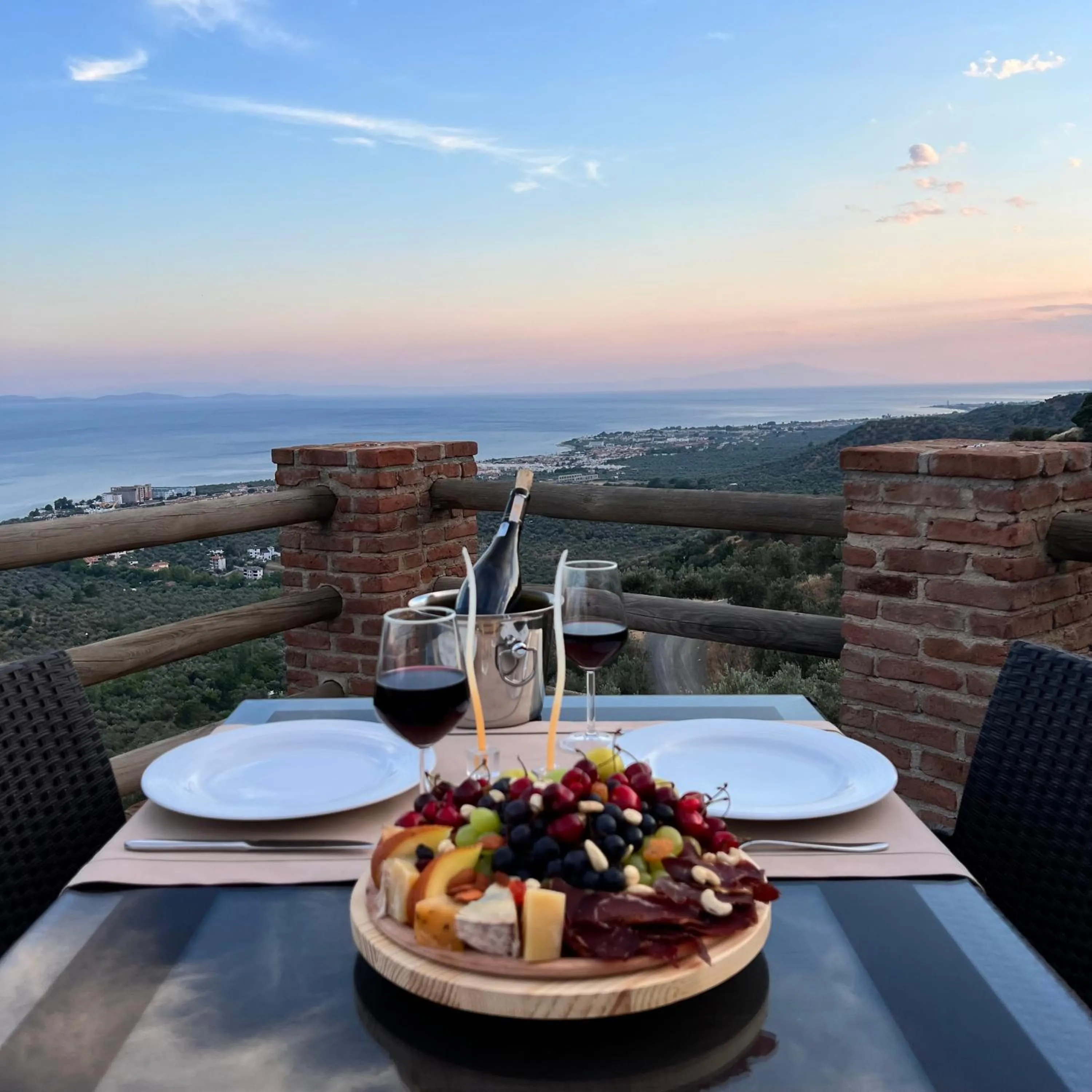 Property building in KAZDAĞLARI ZEYTUNİHAN BUTİK OTEL