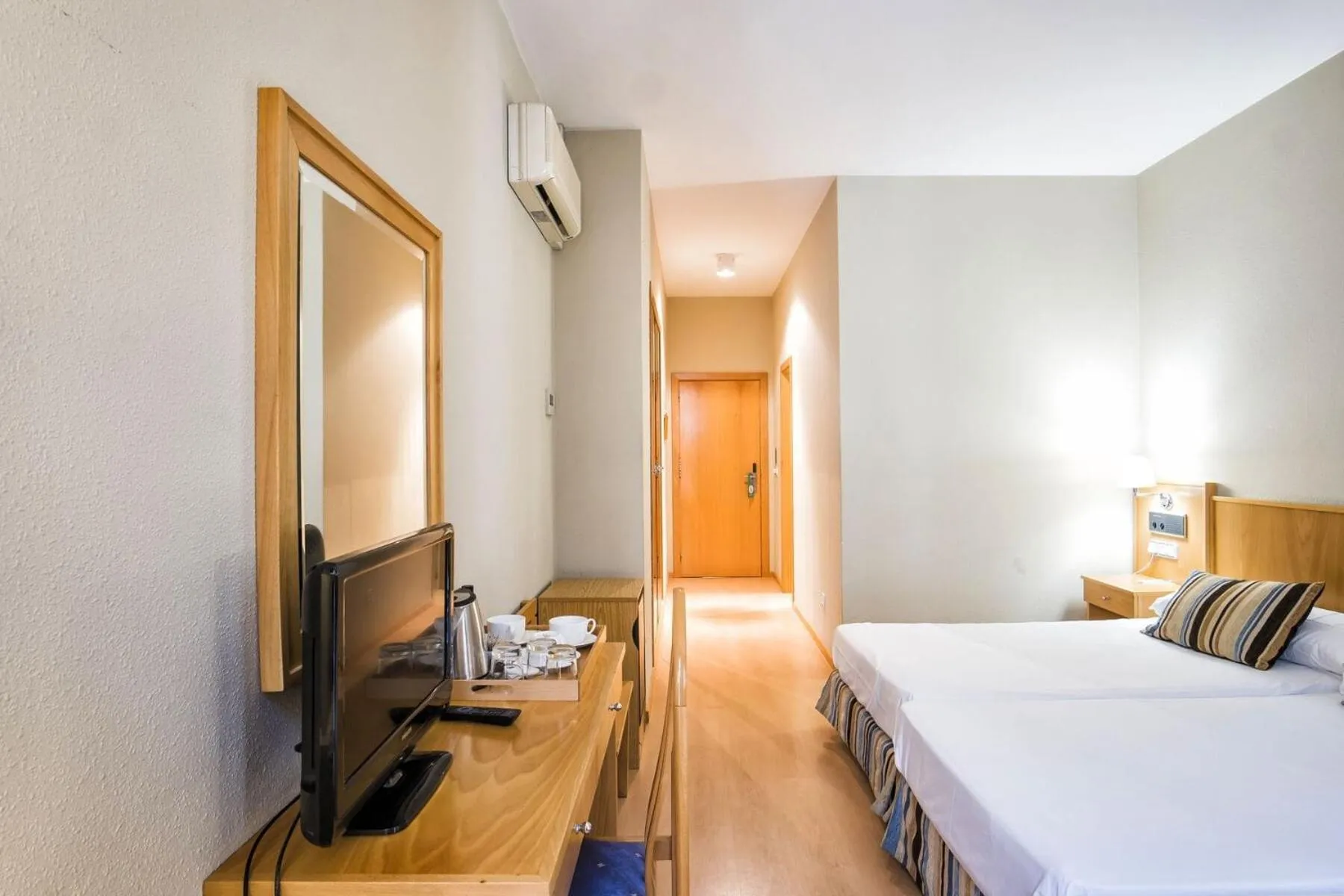 Bed in Hotel Alda Castelao