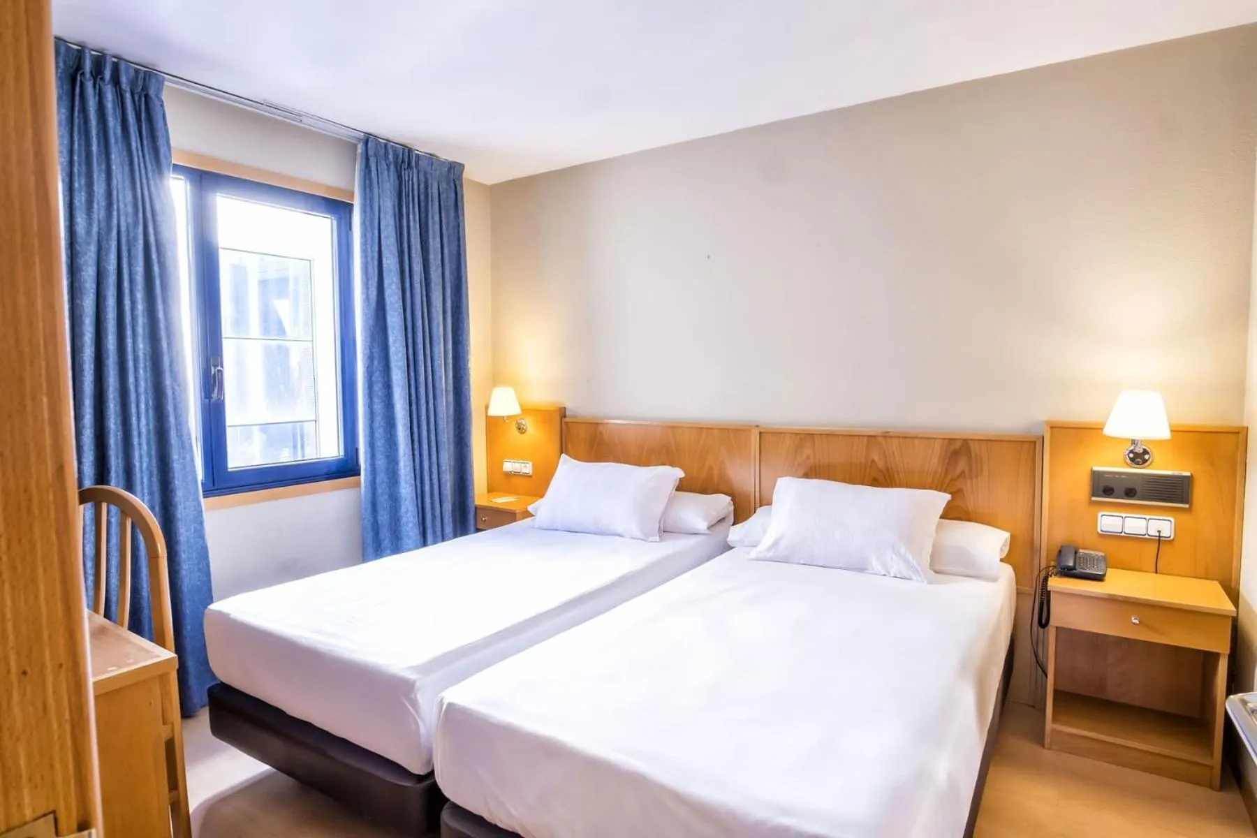 Bed in Hotel Alda Castelao