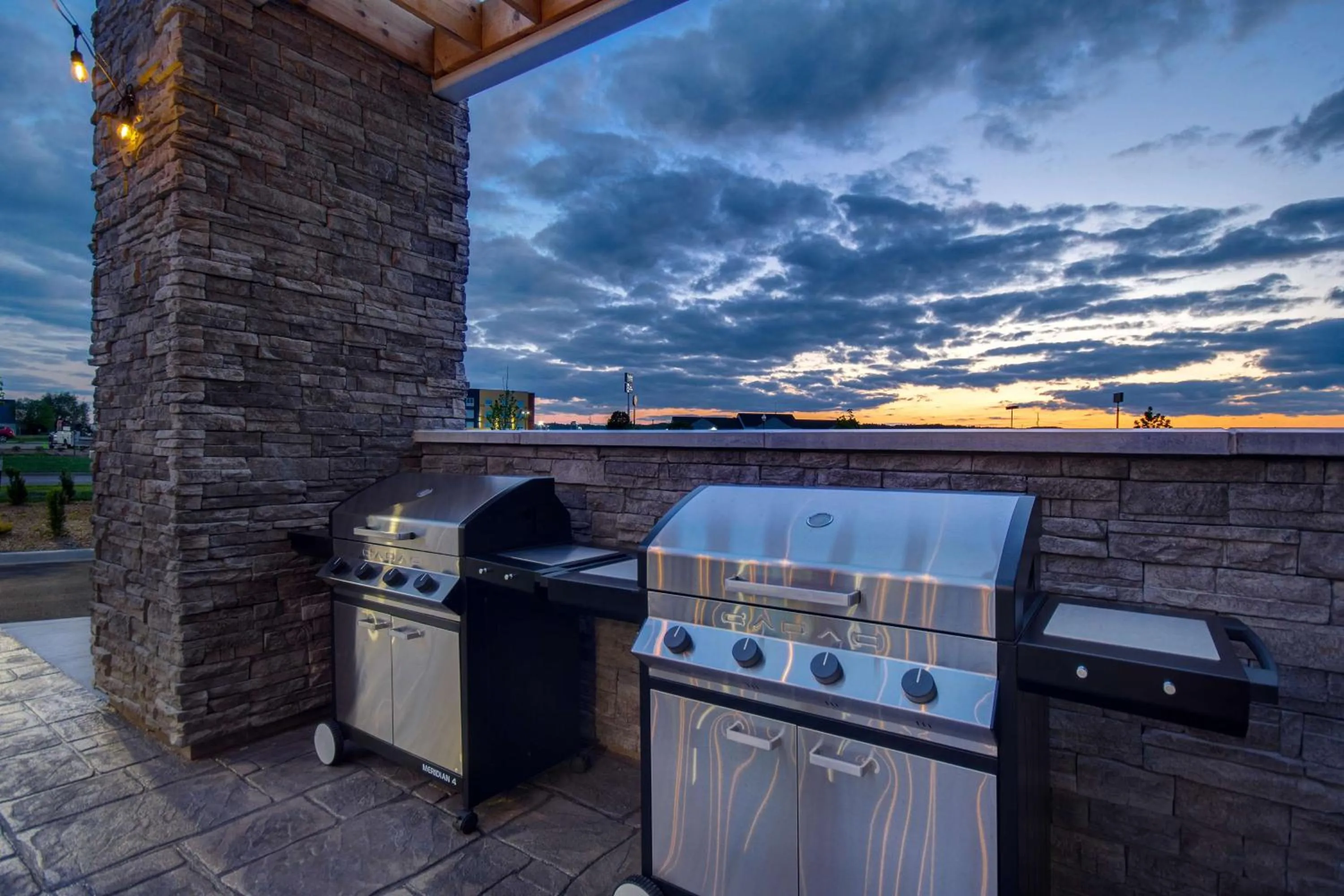 Patio in Home2 Suites By Hilton Shepherdsville Louisville South