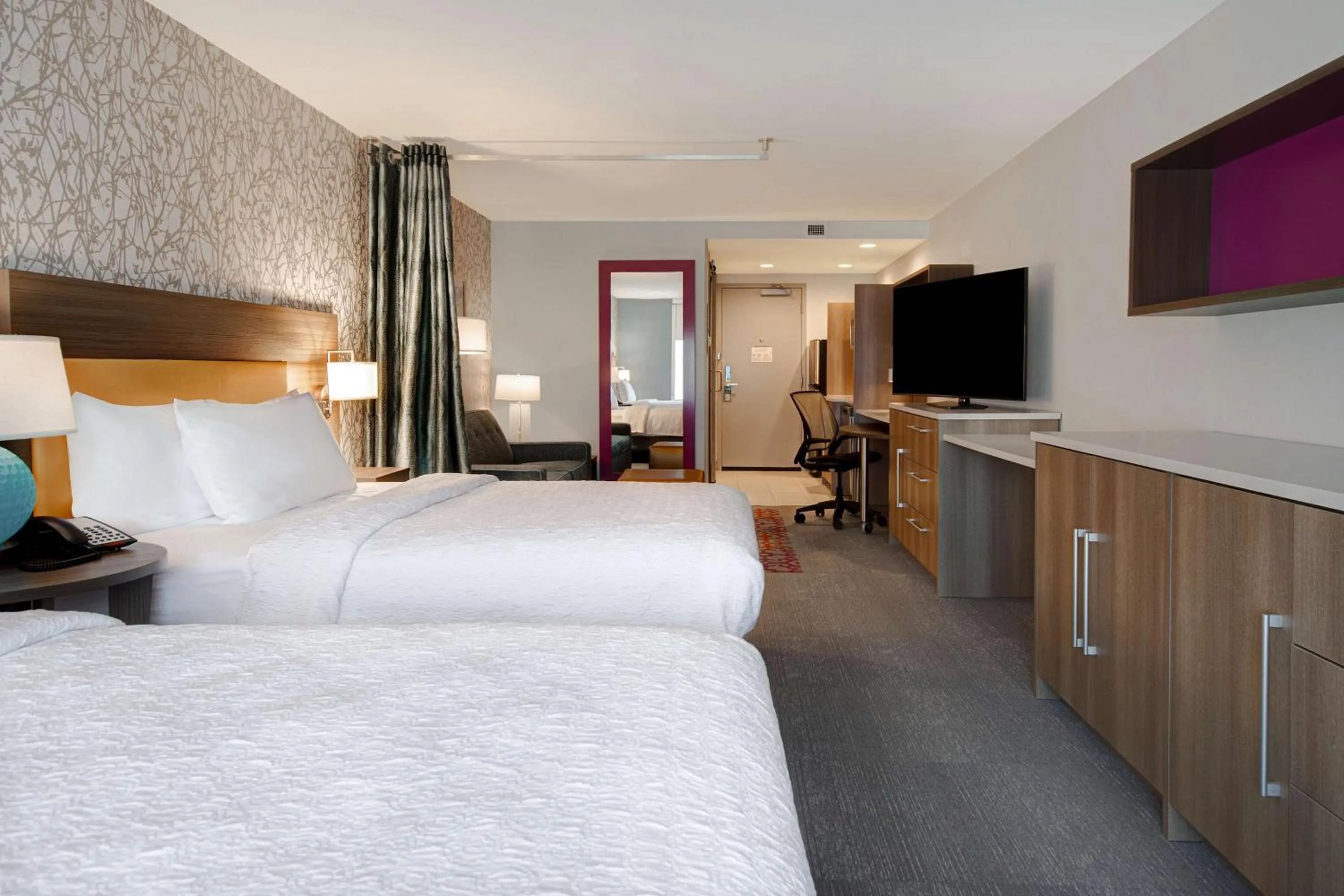 Bed in Home2 Suites By Hilton Shepherdsville Louisville South