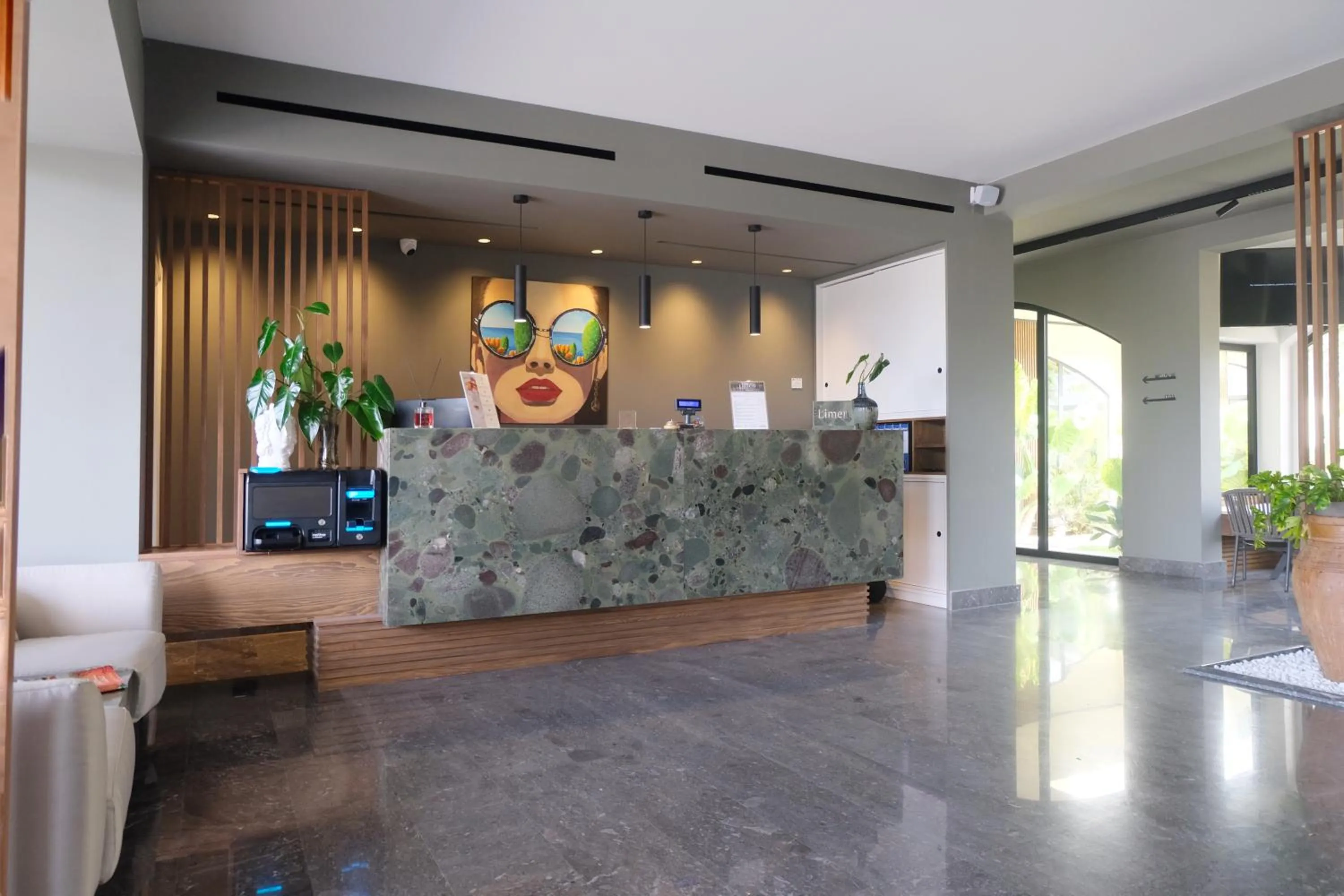 TV and multimedia in Limen Wellness Hotel & Spa