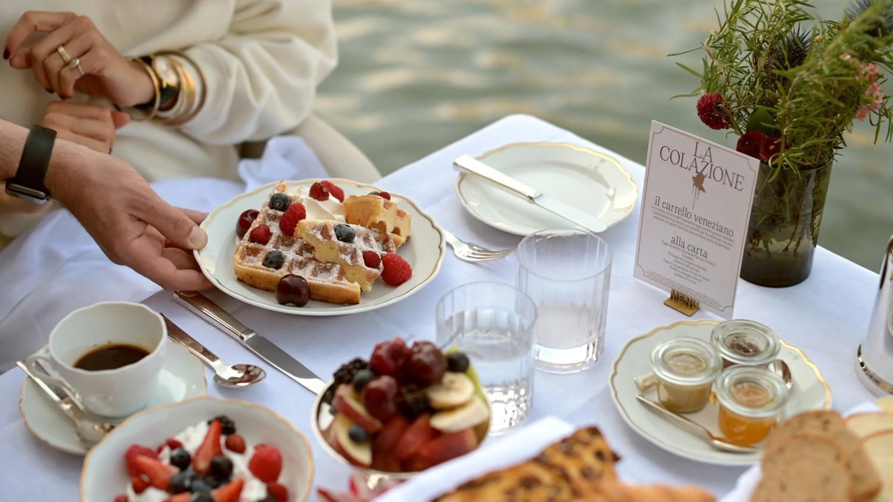 Restaurant/places to eat in The Venice Venice Hotel