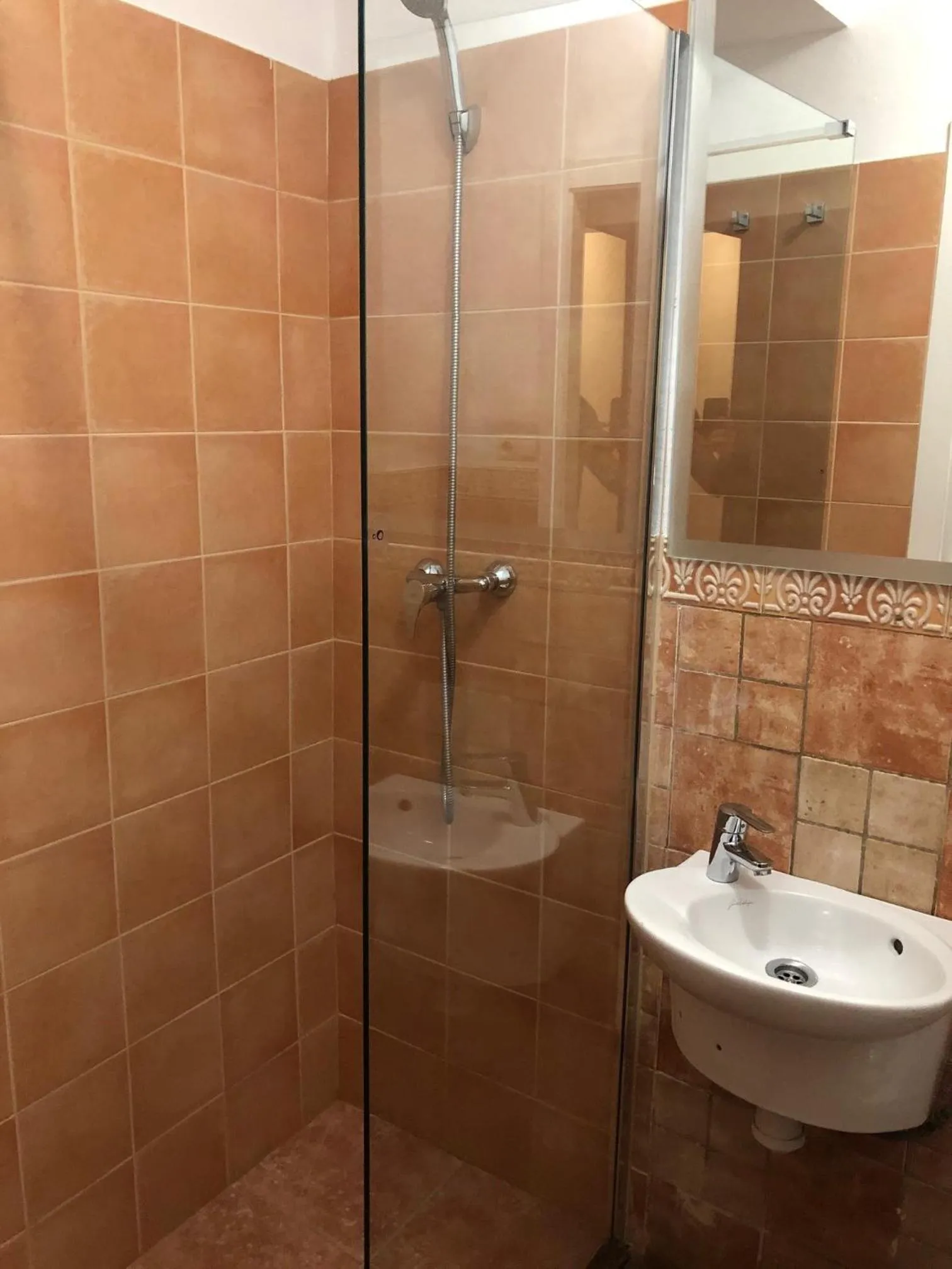 Bathroom in Hospedería Luis de Góngora