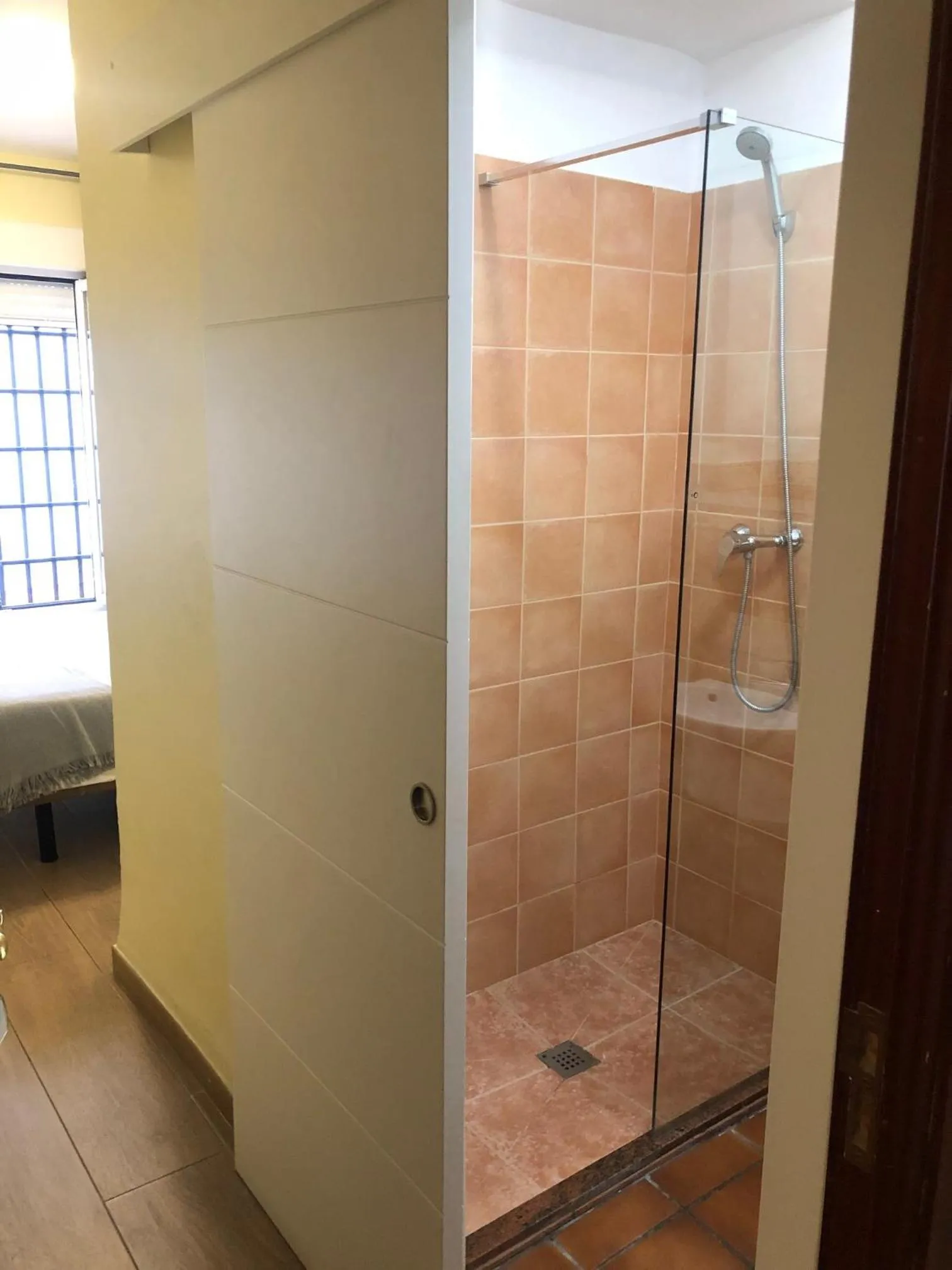 Bathroom in Hospedería Luis de Góngora